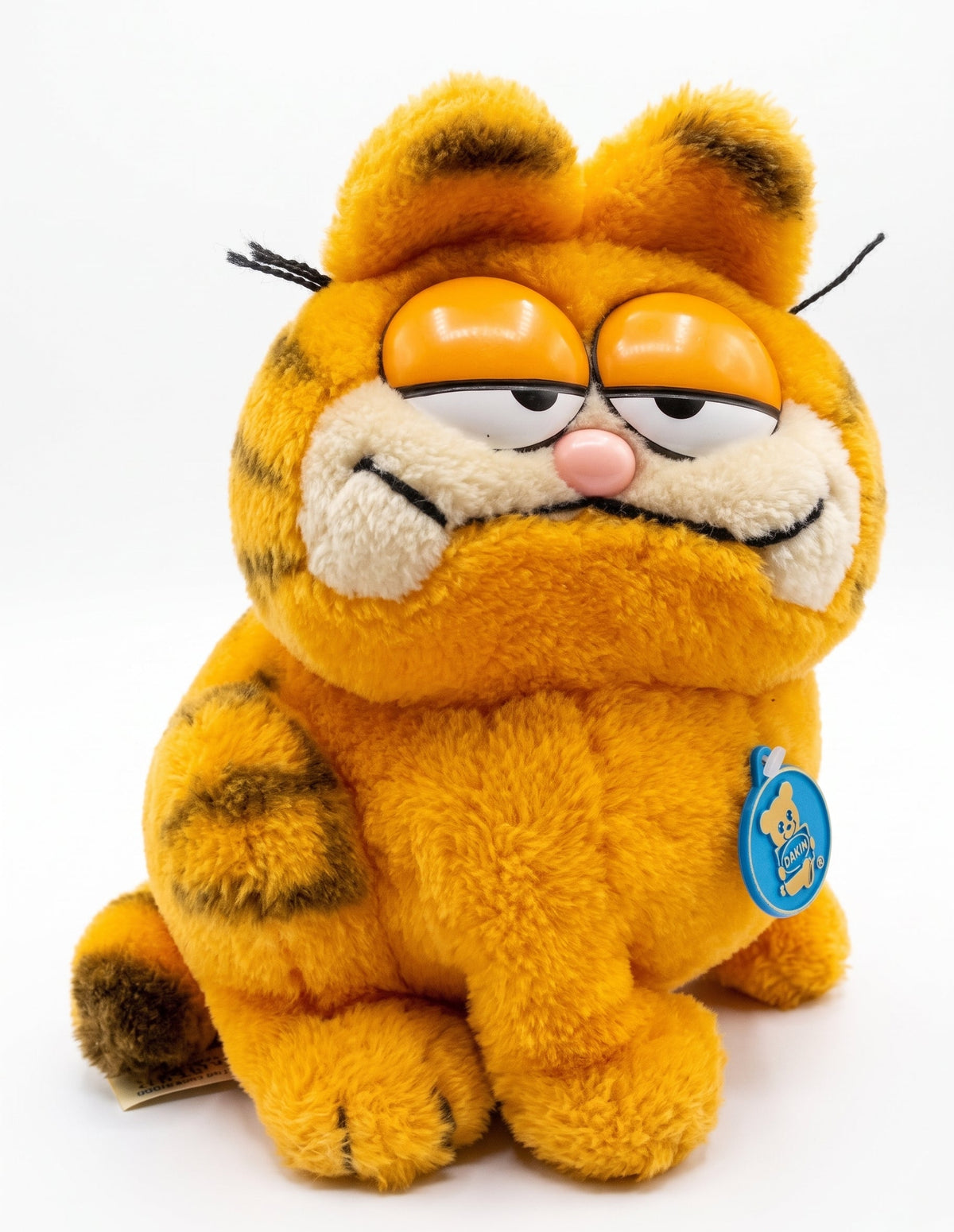 Early Dakin Garfield plush with small, separated eyes