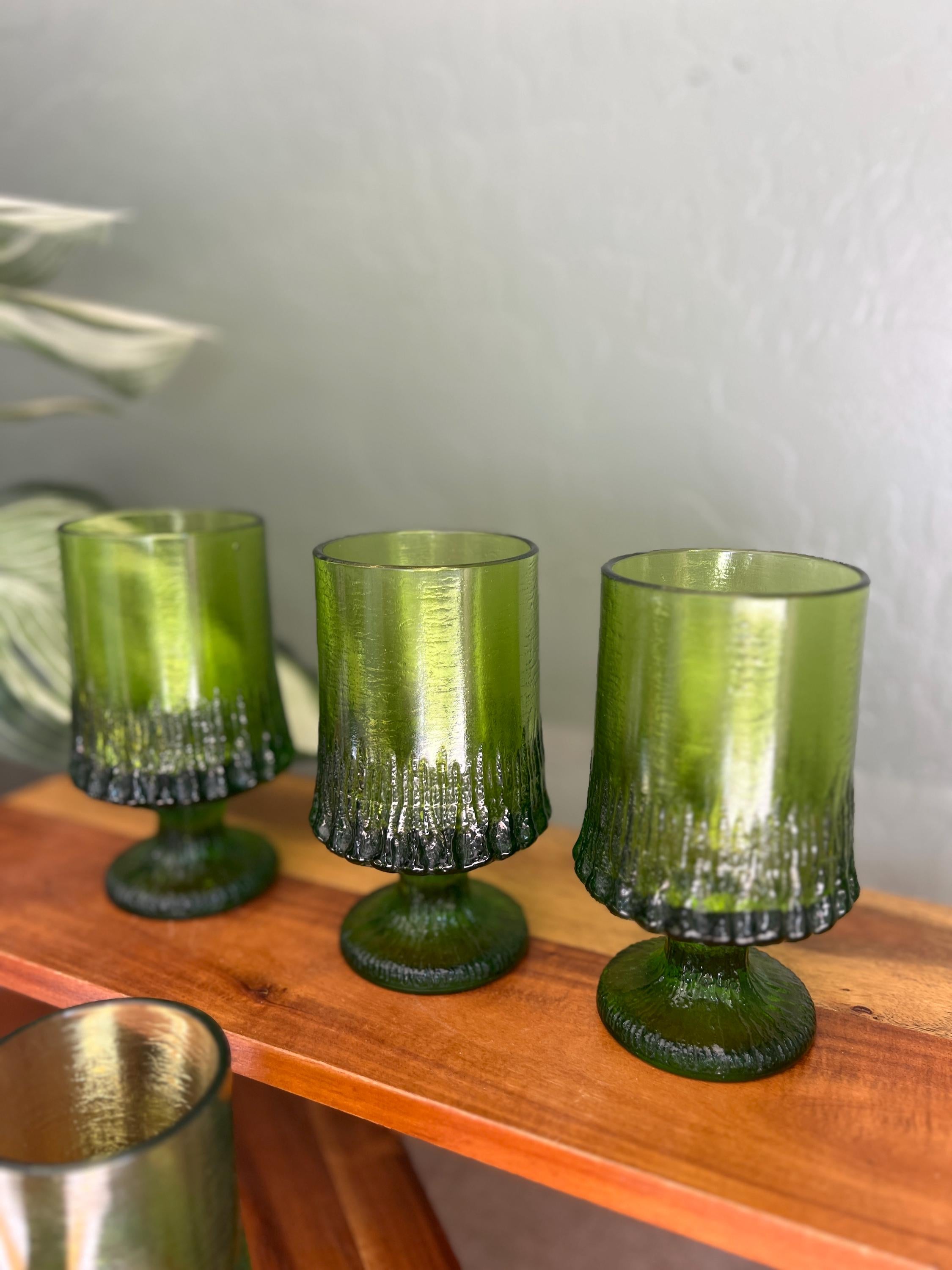 VTG Fostoria Sorrento Green Footed Glass Texture Wine Goblet Heavy Set 4 70s