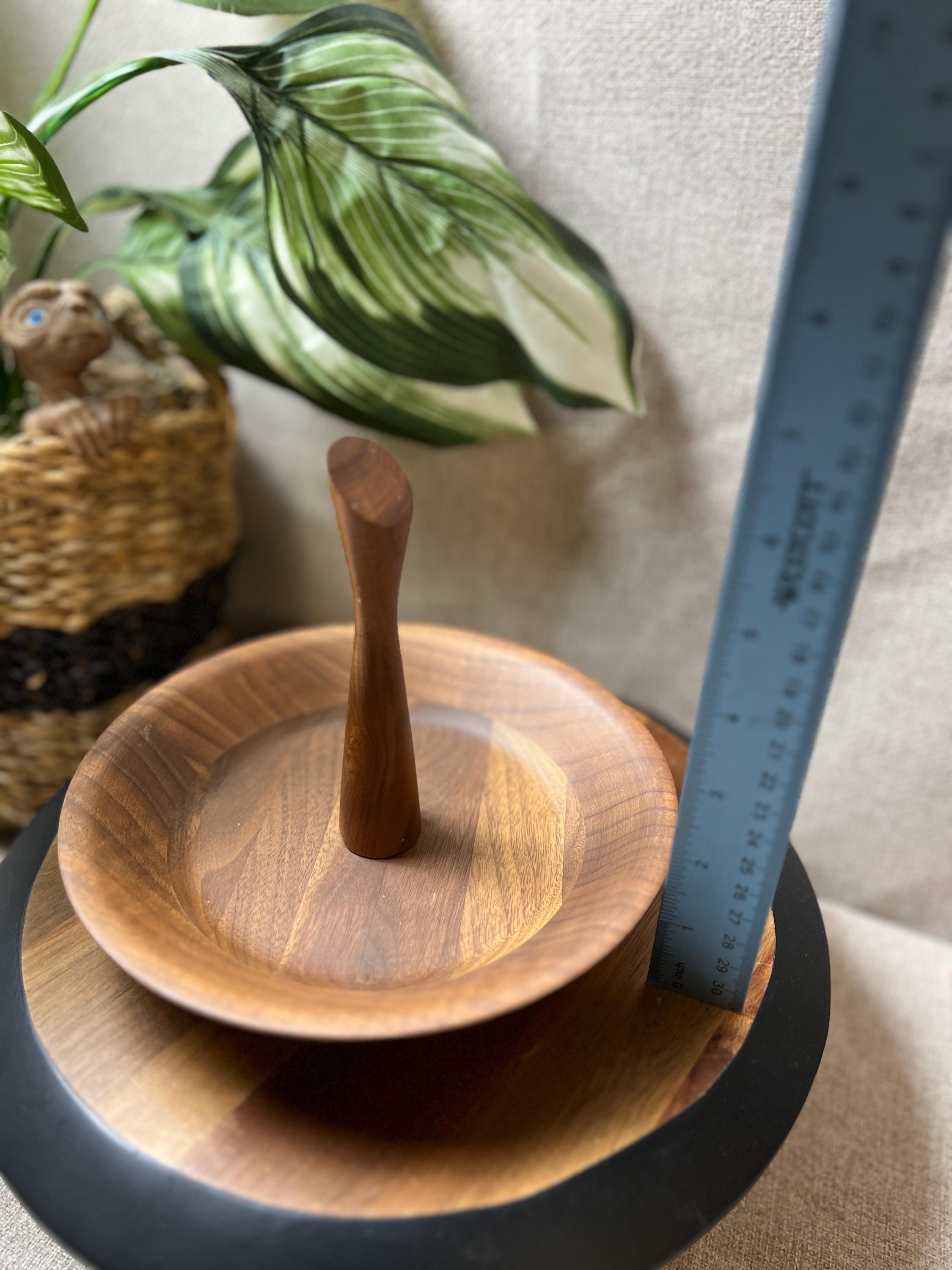 Vintage Ozark Black Walnut 8 Bowl  Center Handle