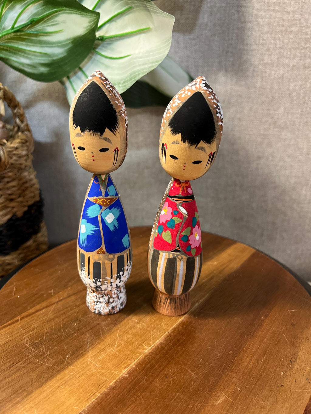 Vintage Kokeshi Doll Set of 2 Traditional Crafts Hand Painted