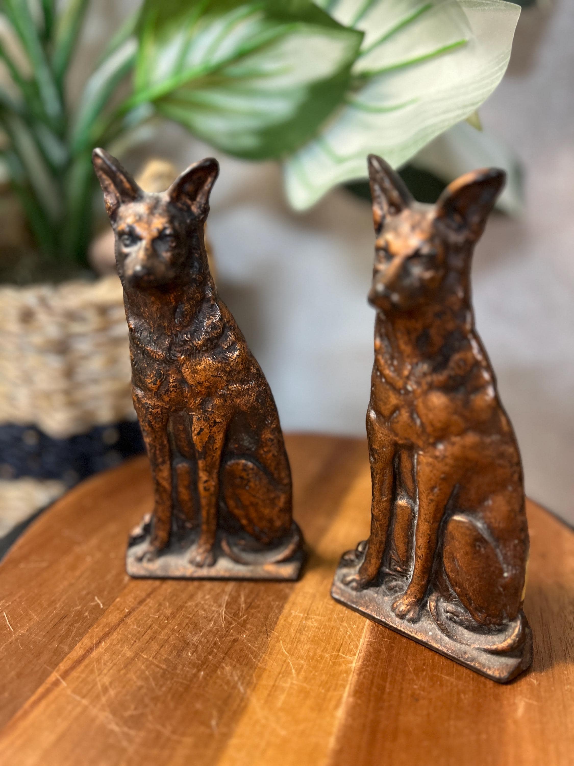 Vintage Cast Iron Metal/Bronze German Shepherd Dogs set of  Bookends 6 1/4 Tall