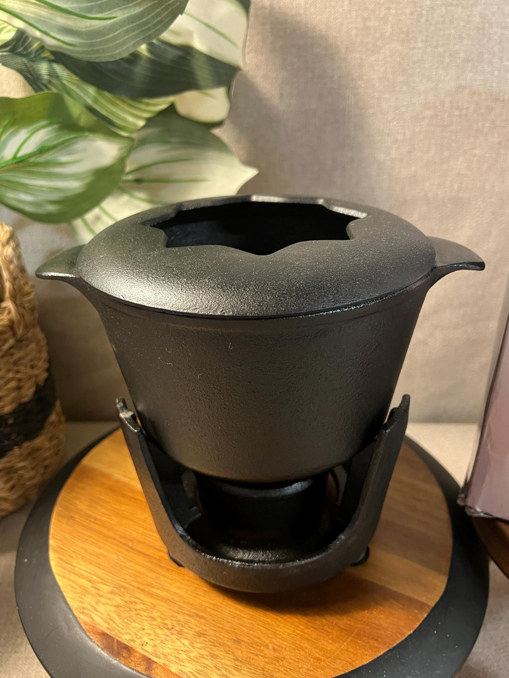 New with box Dansk Fondue Cast Iron Black Pot Set With Forks Cheese