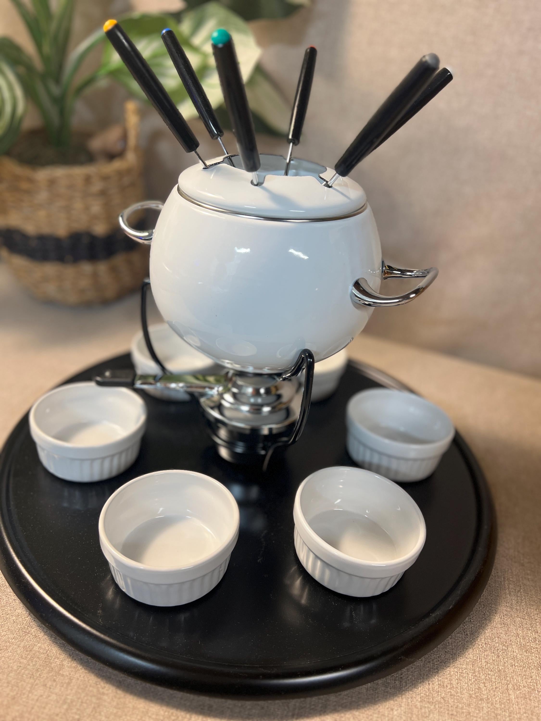 Casamoda LAZY SUSAN Rotating Fondue Set Enamel Steel w/Ceramic Ramekins With original box