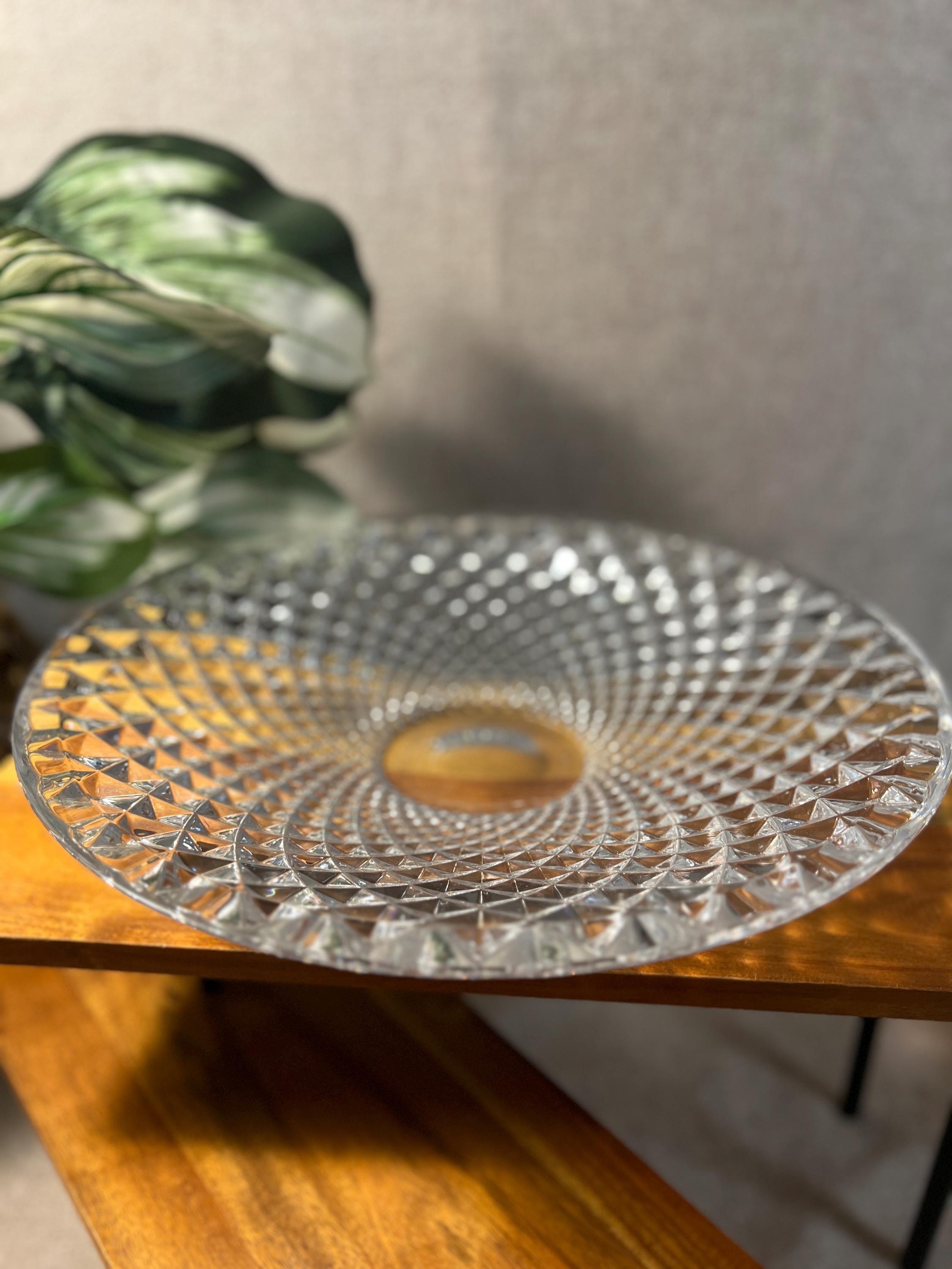 Vintage 24% lead crystal diamond point centerpiece