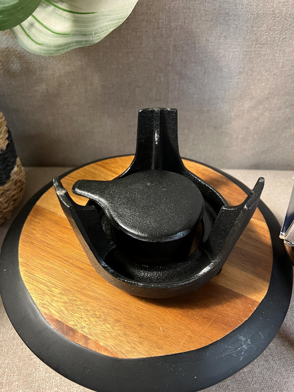 New with box Dansk Fondue Cast Iron Black Pot Set With Forks Cheese