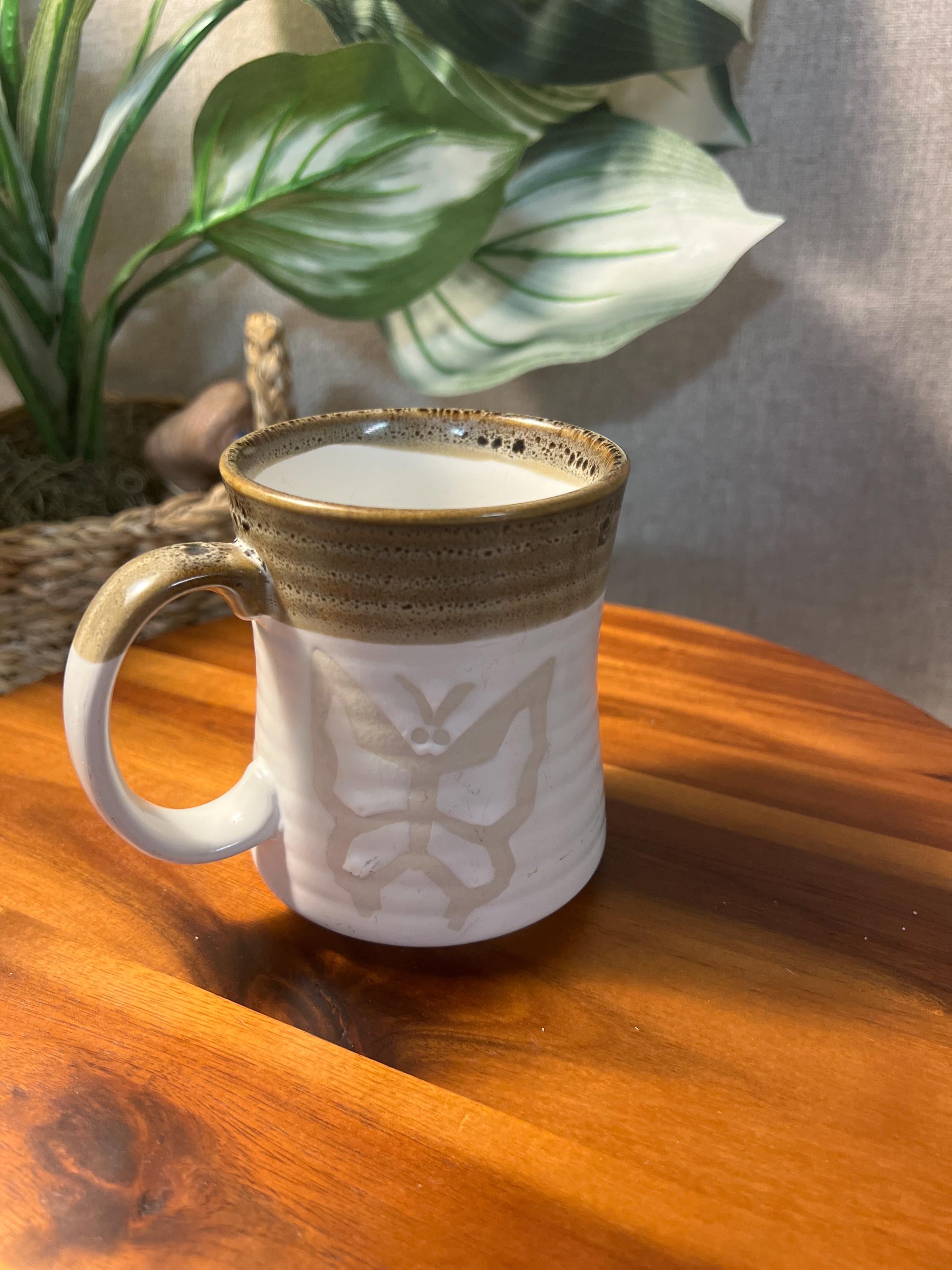 Vintage butterfly mug ceramic speckled