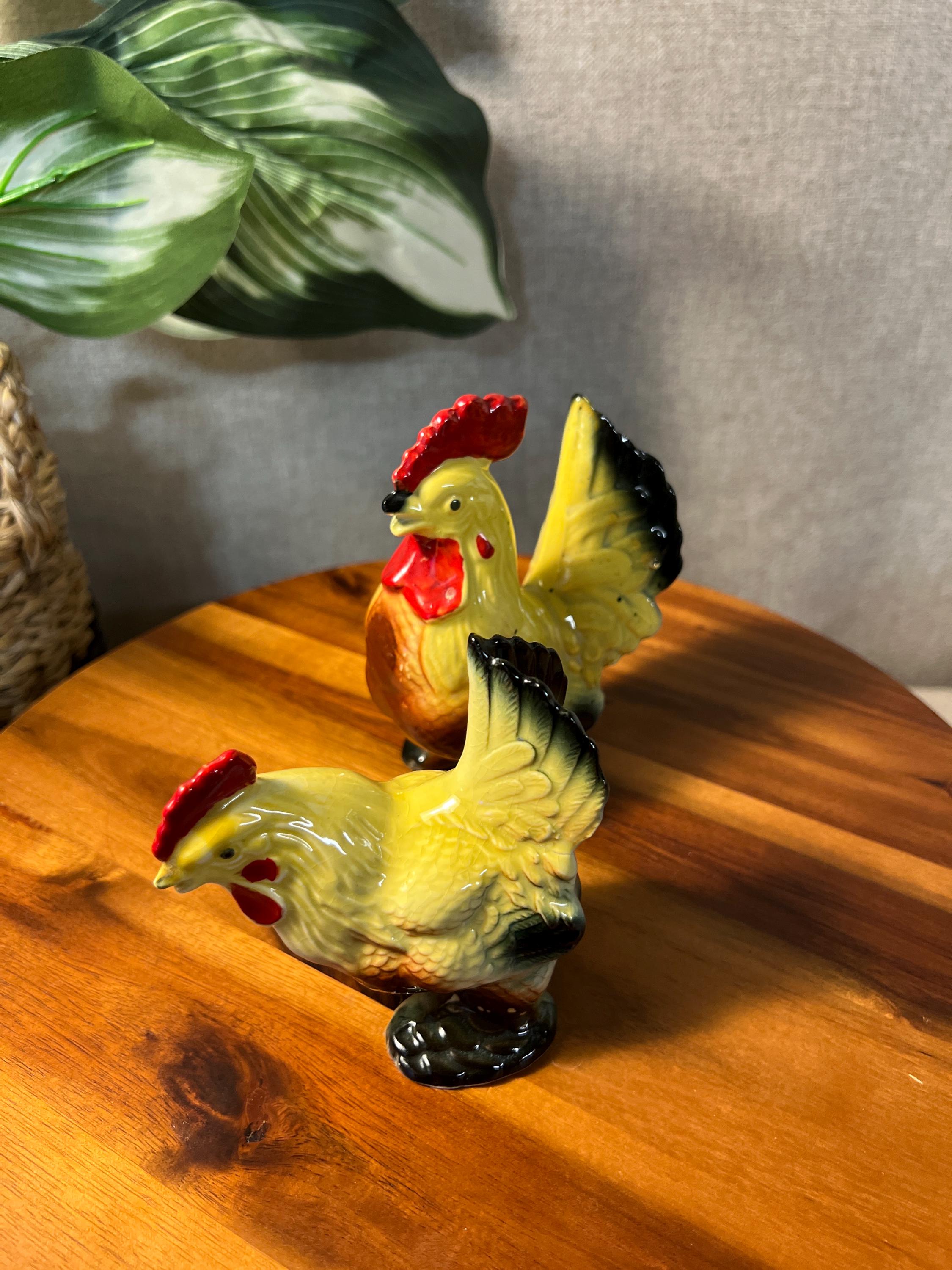 Nikoniko Rooster &Chicken Salt and Pepper Shakers Porcelain Vintage