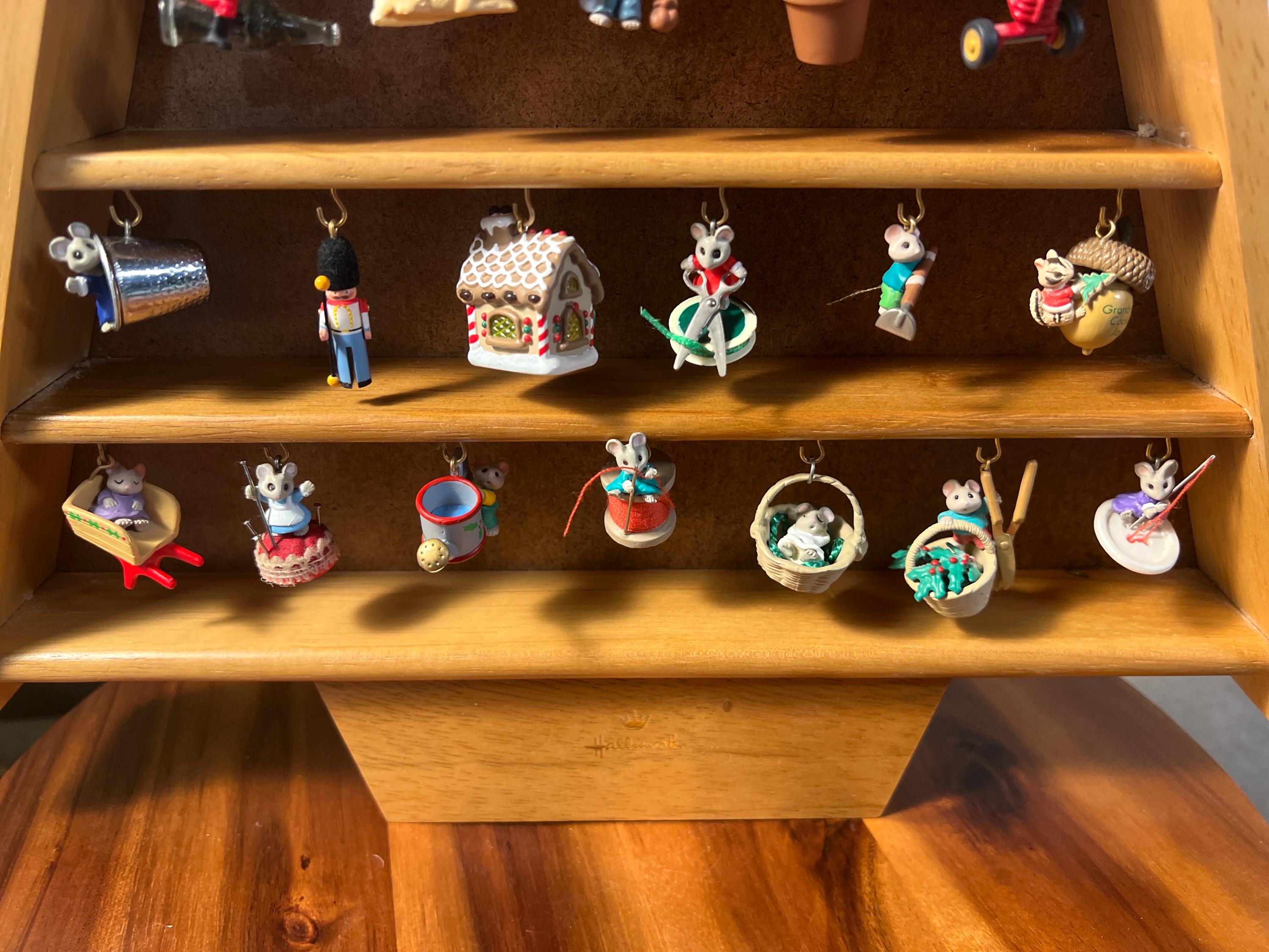 Hallmark Shadow Box Memory Tree Miniature Christmas Ornaments Display Vtg