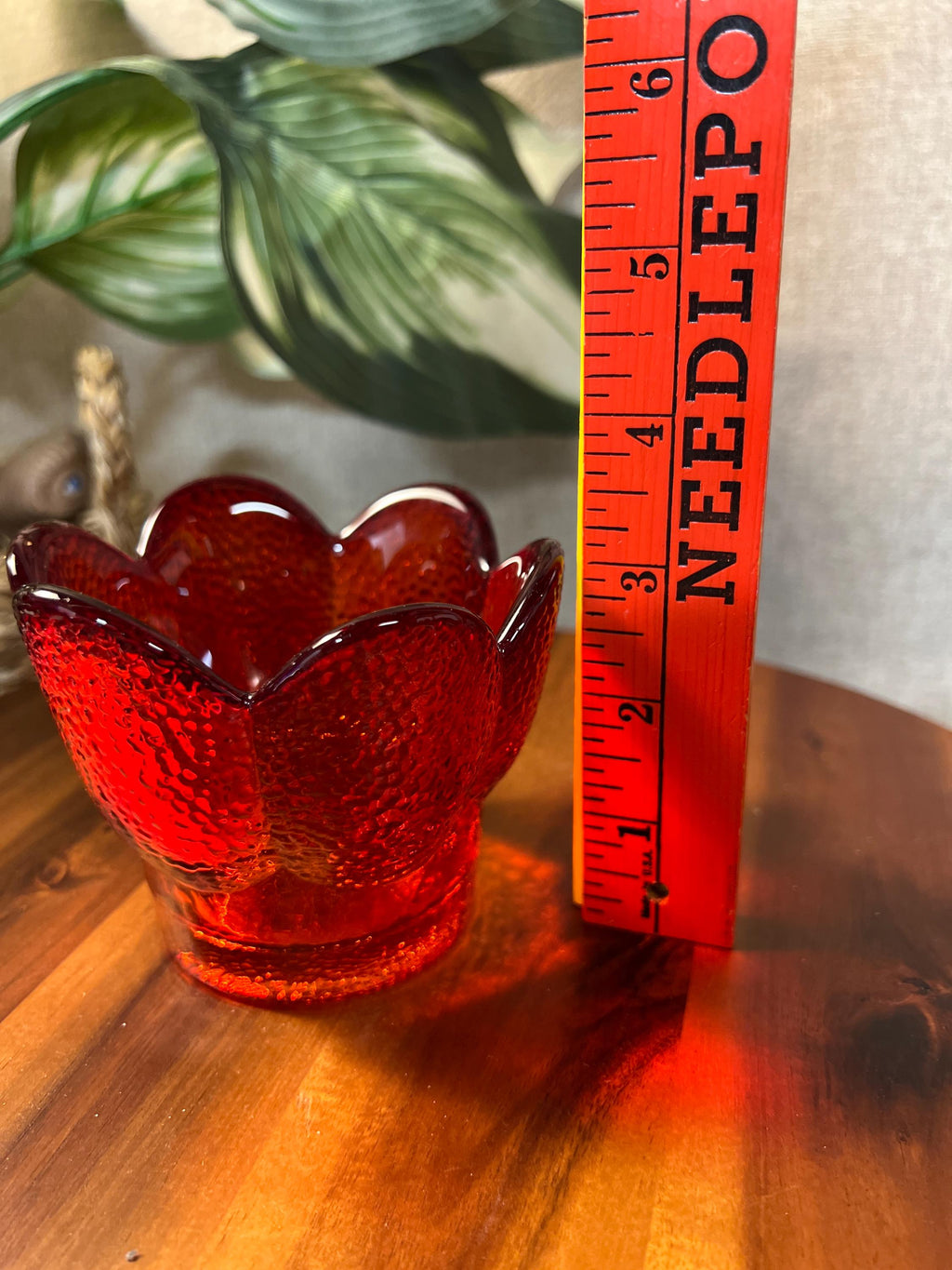 Vintage Viking Glass Amberina 6 Petal Votive Candle Holder Pebbled Texture 3"