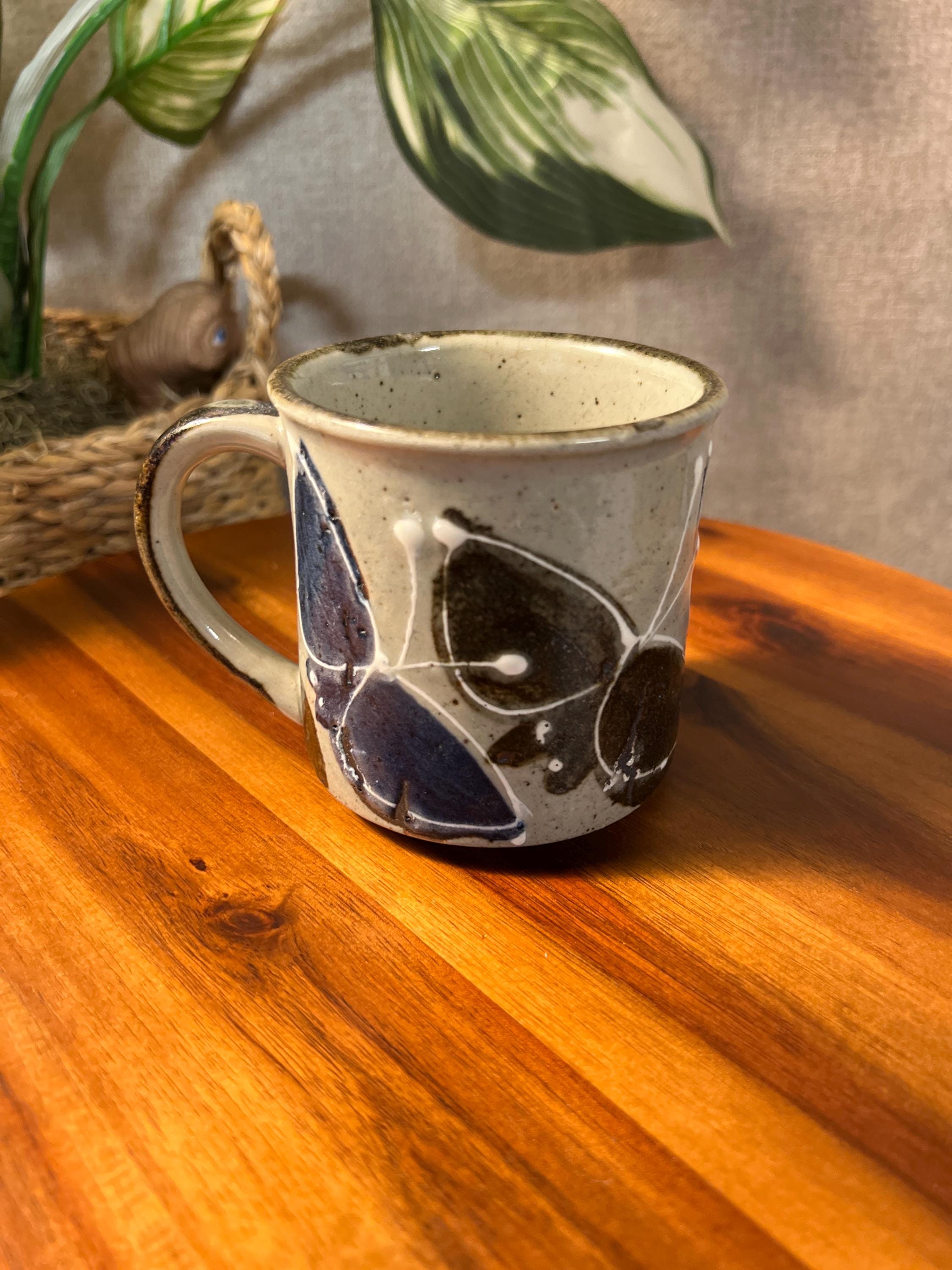 Otagari speckled Butterfly mug