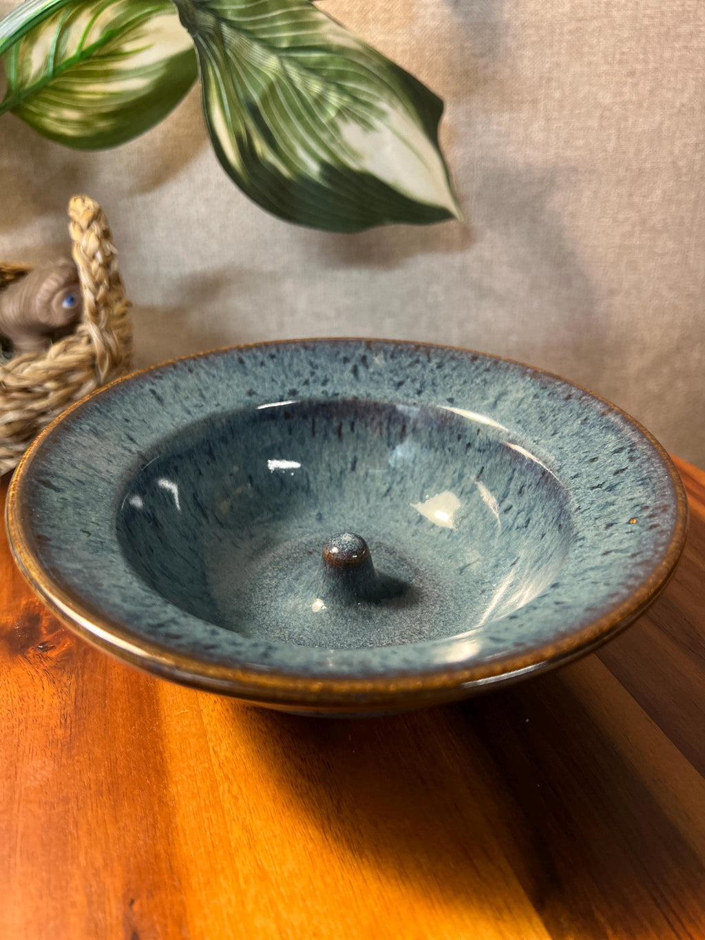 Artist Studio Pottery Bowl Apple Baker Dish Artist Signed Blue/Green Glaze