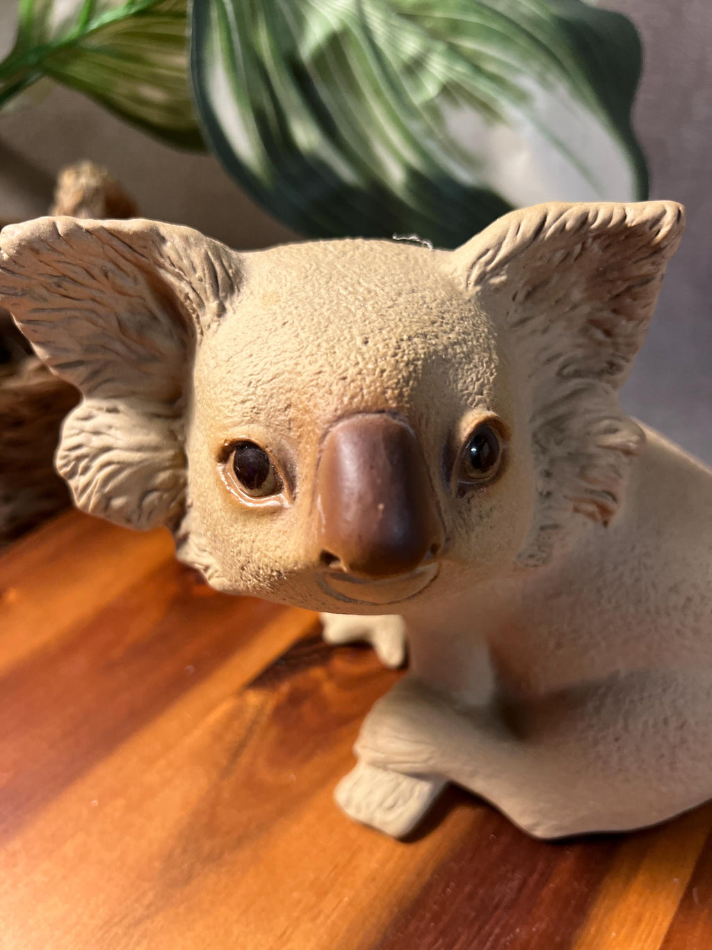 Vintage Freeman McFarlin Pottery KOALA BEAR Figurine Signed R. HETRICK #461