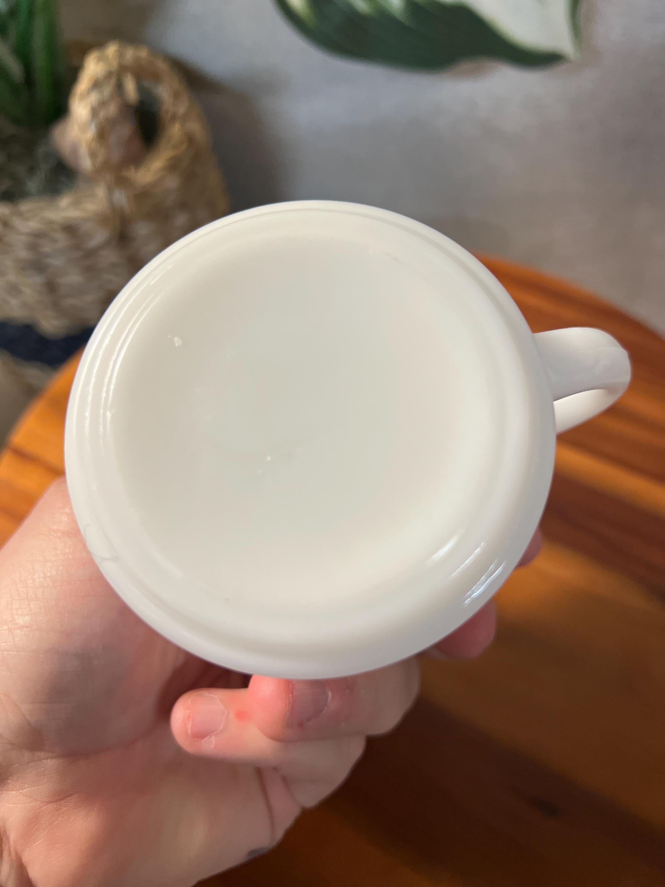 Vintage Milk Glass Coffee Cup Mug I LOVE MOM 8 oz White w Red Script Mothers Day