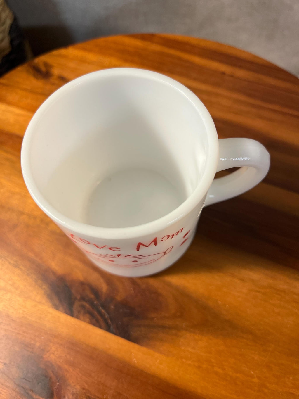 Vintage Milk Glass Coffee Cup Mug I LOVE MOM 8 oz White w Red Script Mothers Day
