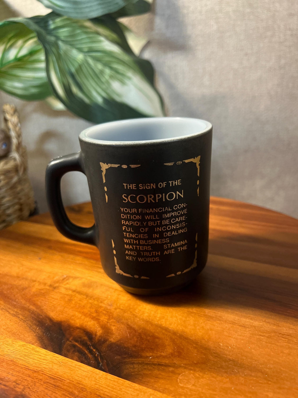 Vtg 70s Anchor Hocking Fire-King Scorpio Coffee Mug Cup Horoscope Astrology