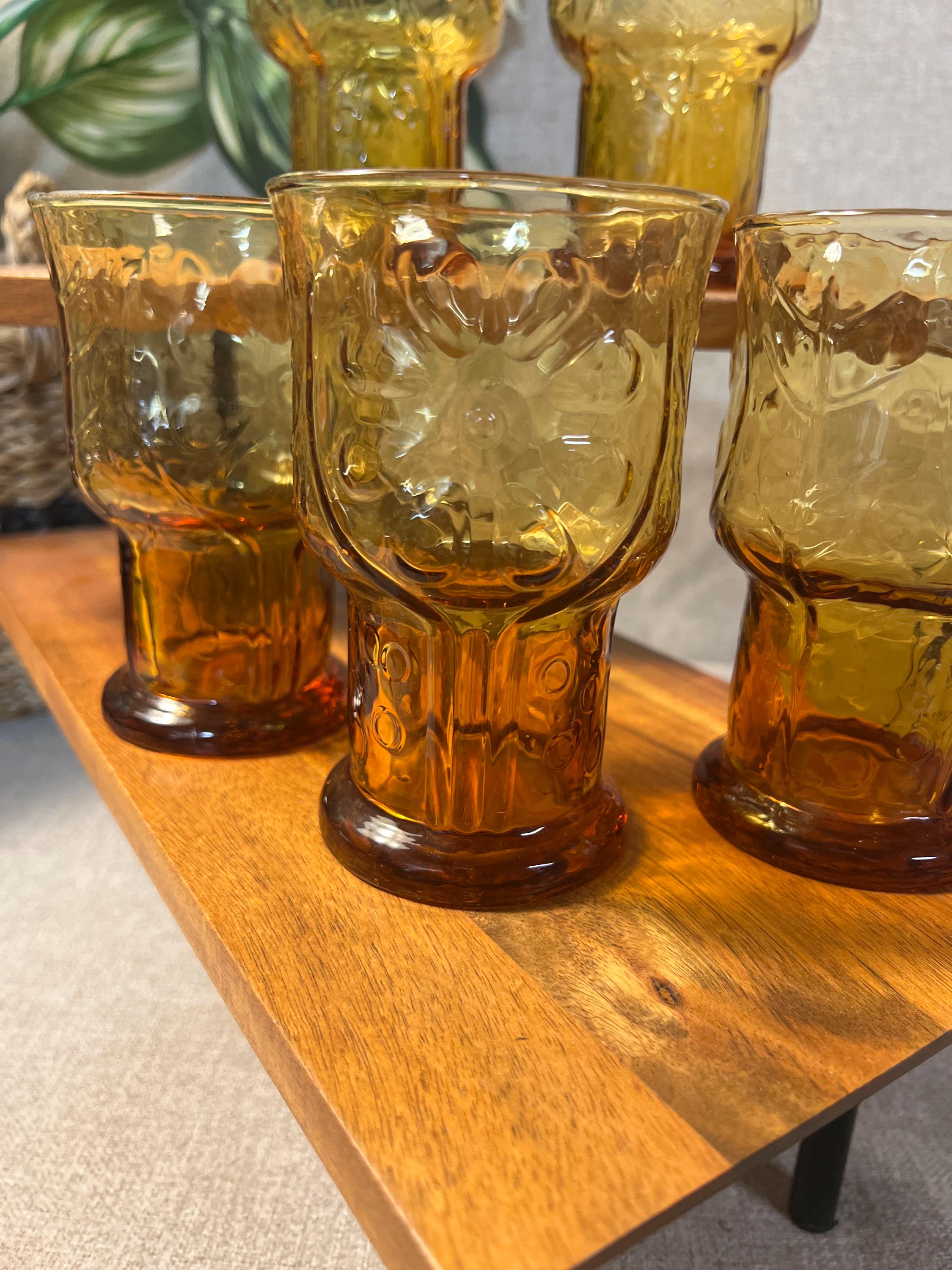 Libbey Country Garden Amber  Glasses set of 5 (2 Large and 3 iced tea sized)