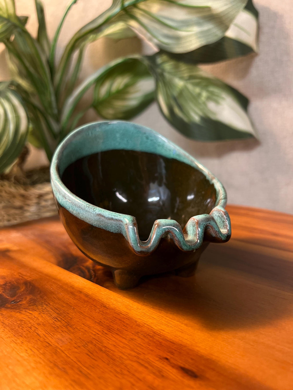 Vintage Drip Glaze Pottery Footed Ashtray 5 Evangeline Canada Trinket Bowl