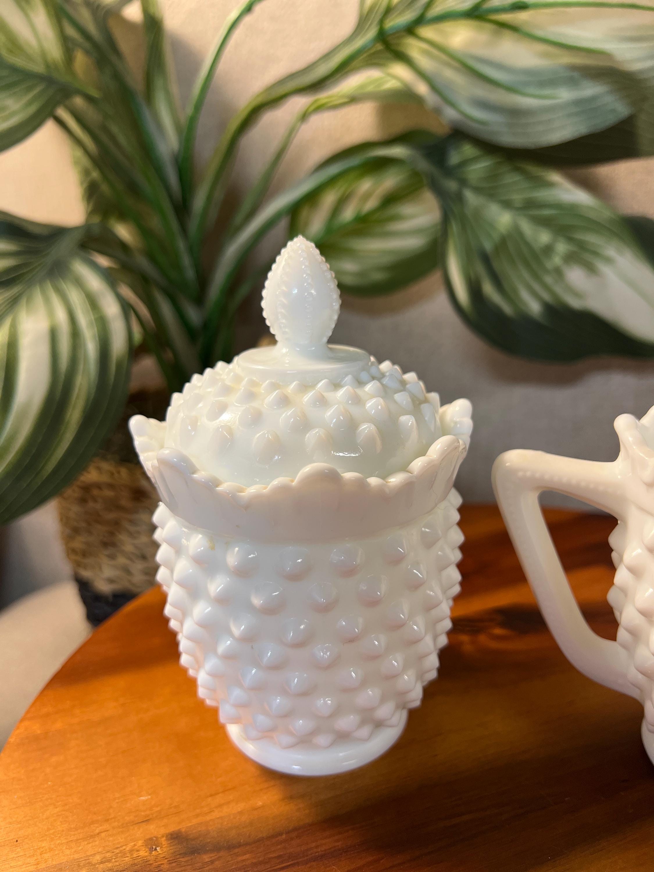 Fenton Milk Glass Hobnail Creamer/Sugar Set Heavy-5441. No Chips/cracks
