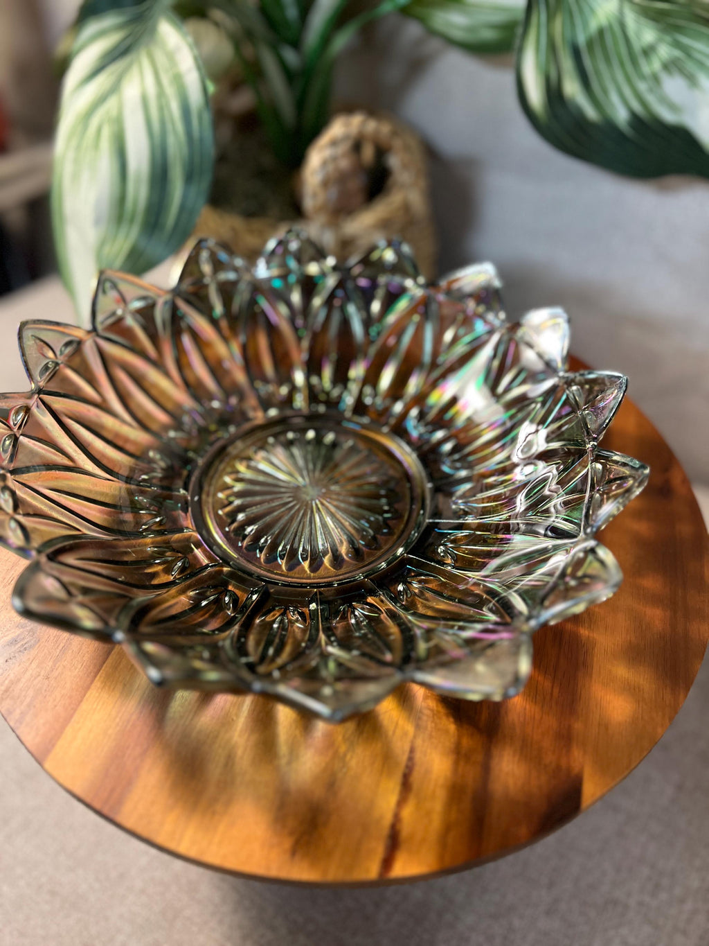 VTG Carnival Glass, Federal Glass Smokey Iridescent Flower Bowl Grey, Gray Bowl
