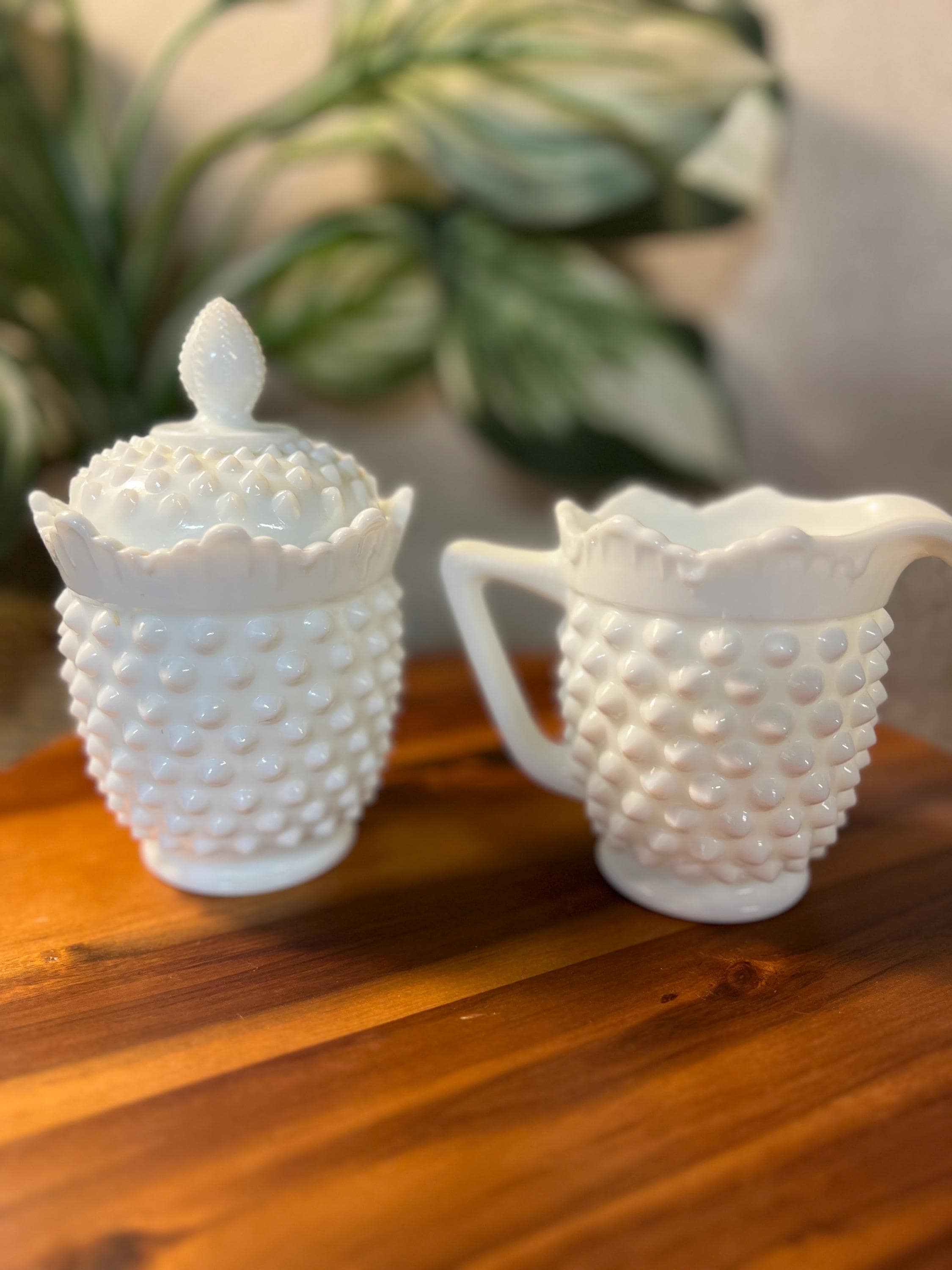 Fenton Milk Glass Hobnail Creamer/Sugar Set Heavy-5441. No Chips/cracks