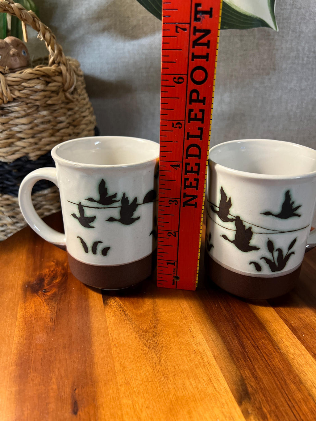 Vintage CLAY IN MIND Geese Cattail Brown Coffee Tea Cup Mugs Set of 2