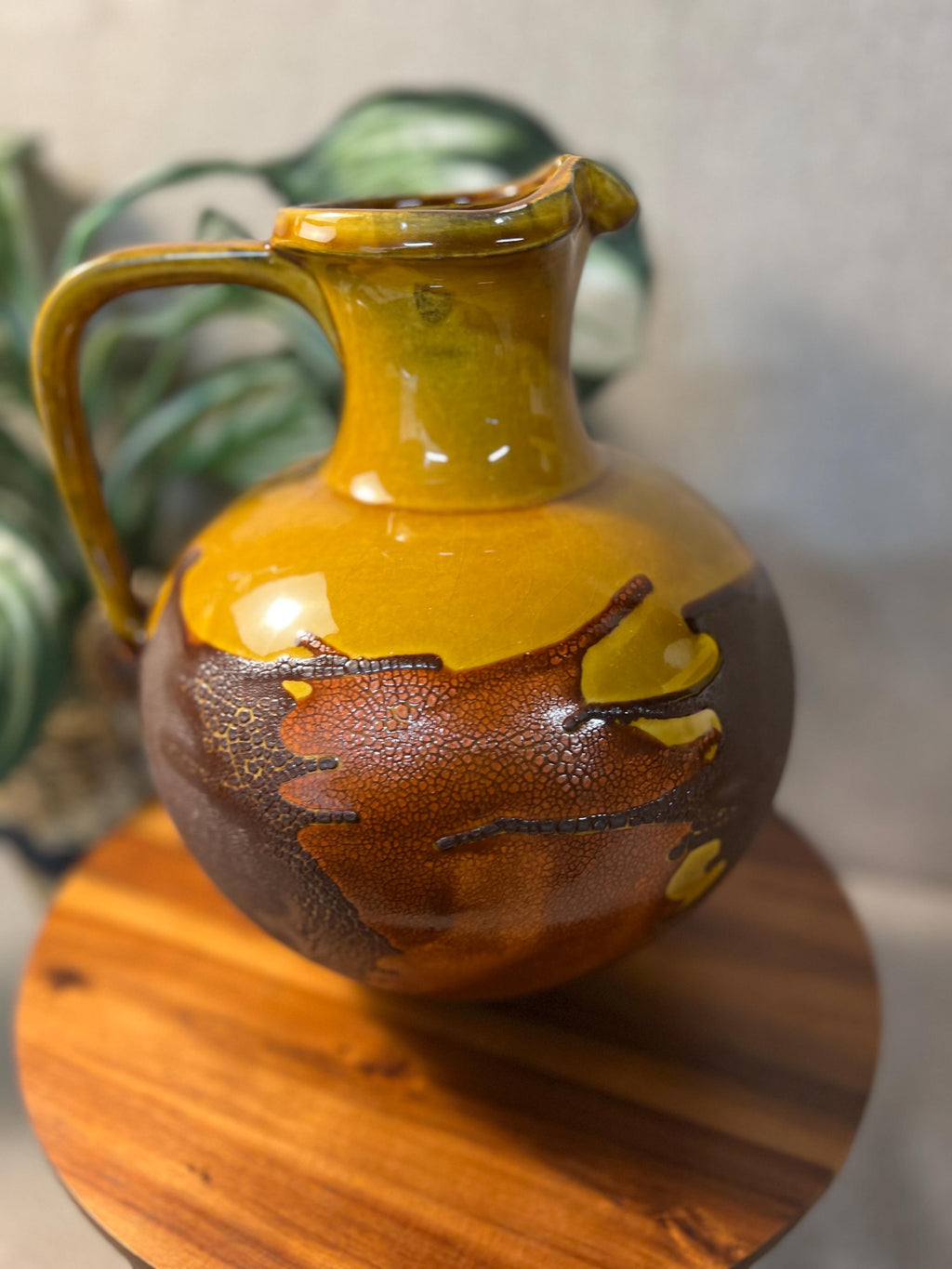 Mid Century Royal Haeger Pottery Earth Wrap Large Jug Pitcher