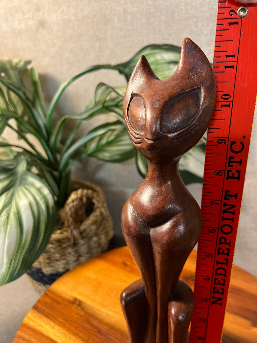 Vtg MCM Carved Teak Wooden Siamese Cat Figure Retro Boho Home Decor