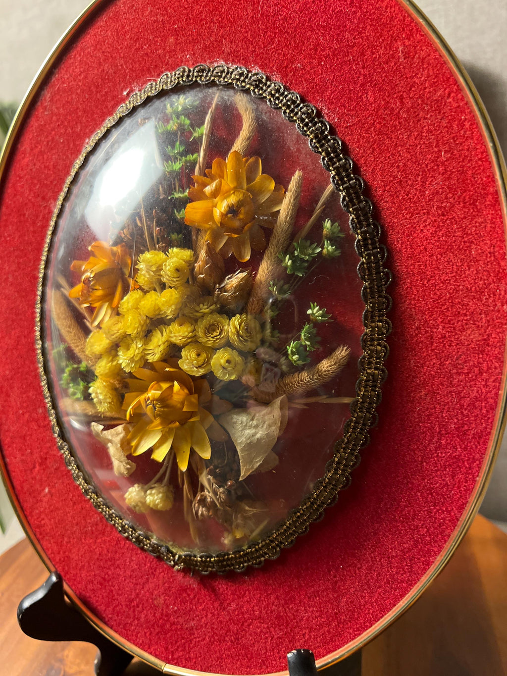 Dried Flowers Bouquet In Curved Glass Framed Wall Art Vintage Oval Ribbon Hanger