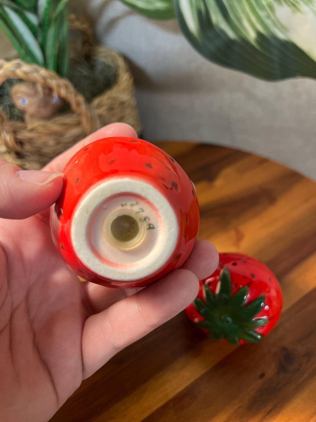 Vintage Strawberry Salt & Pepper Shaker Set  Berry