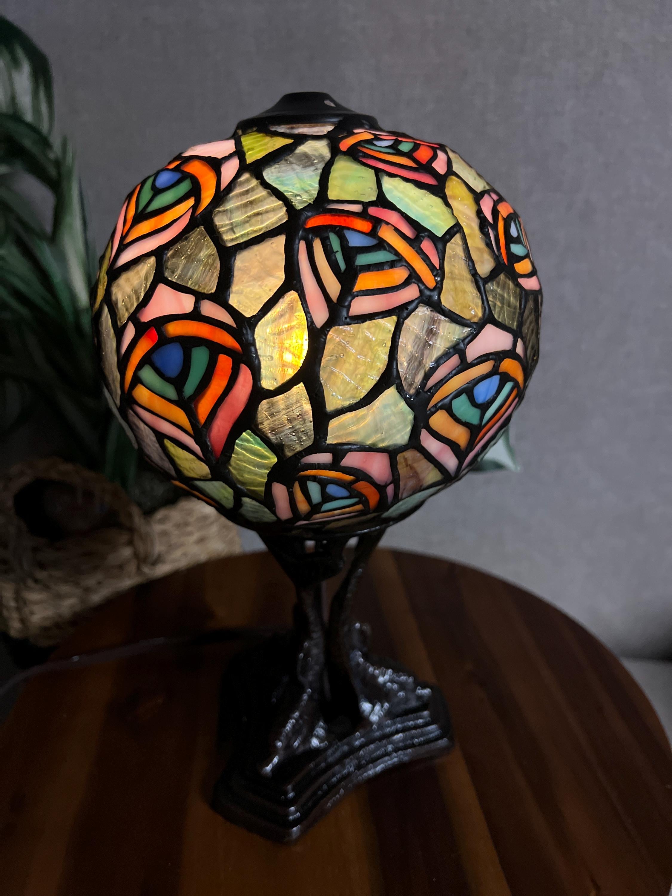 Stained Slag Glass Table Lamp Tiffany Style Peacock 3 Fish Round Dome Sphere