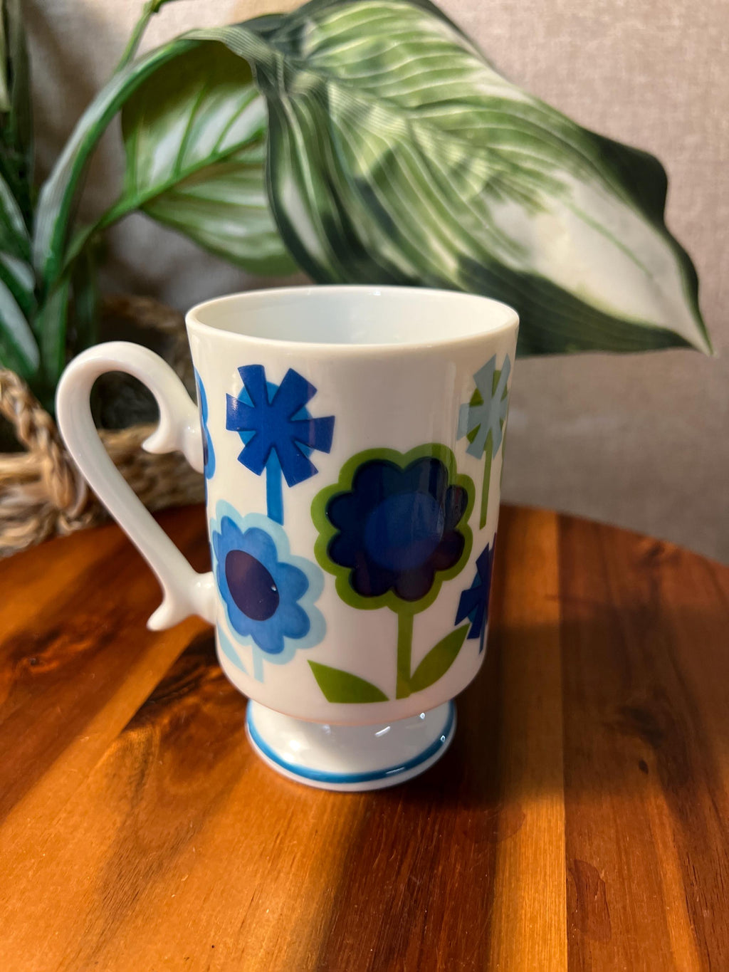 Vintage Mid Century Pedestal Mug, Blue Floral Design