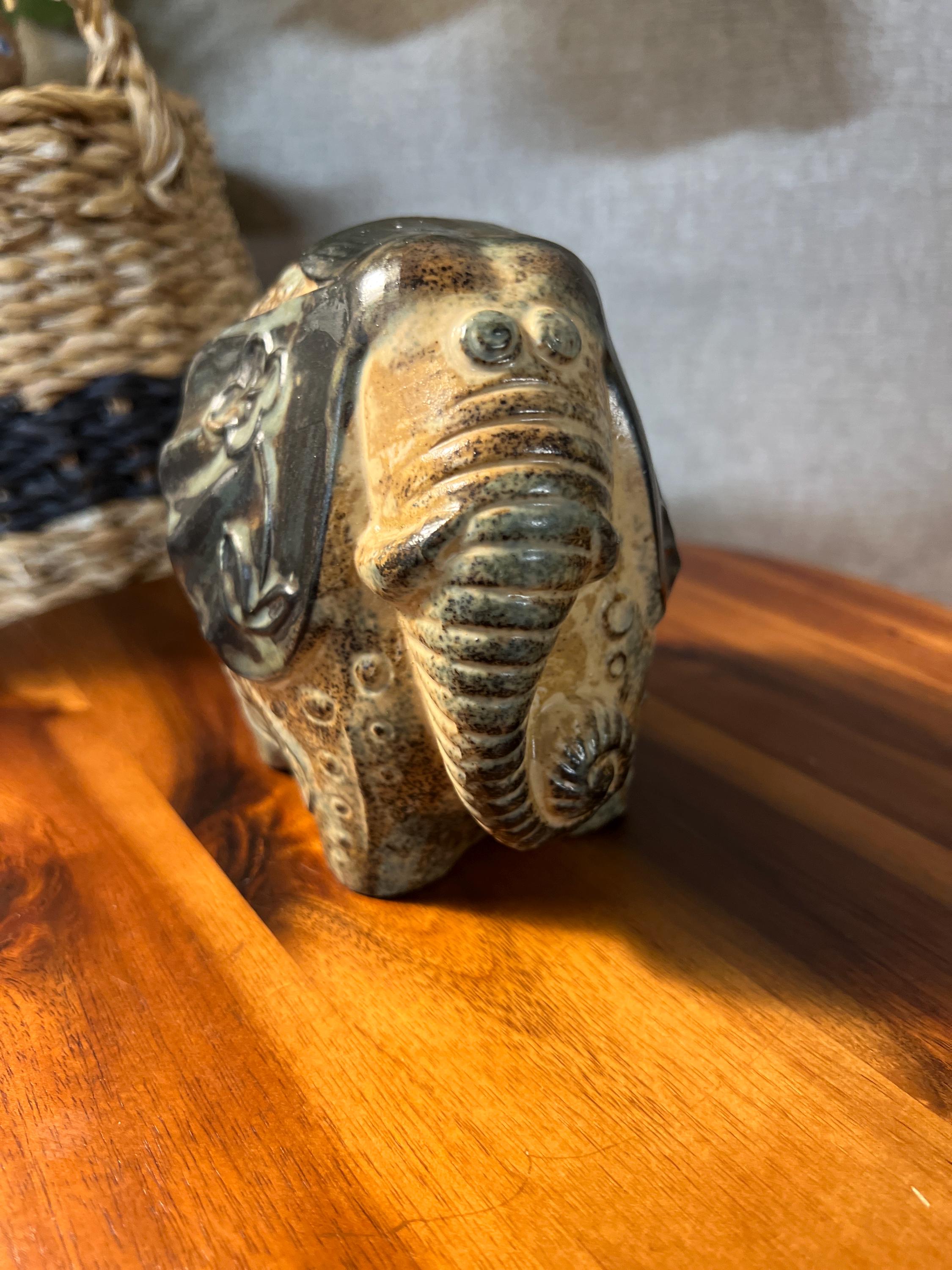 VTG Otagari Japan Ceramic Elephant Bank Blue/Brown Glazing Excellent Condition