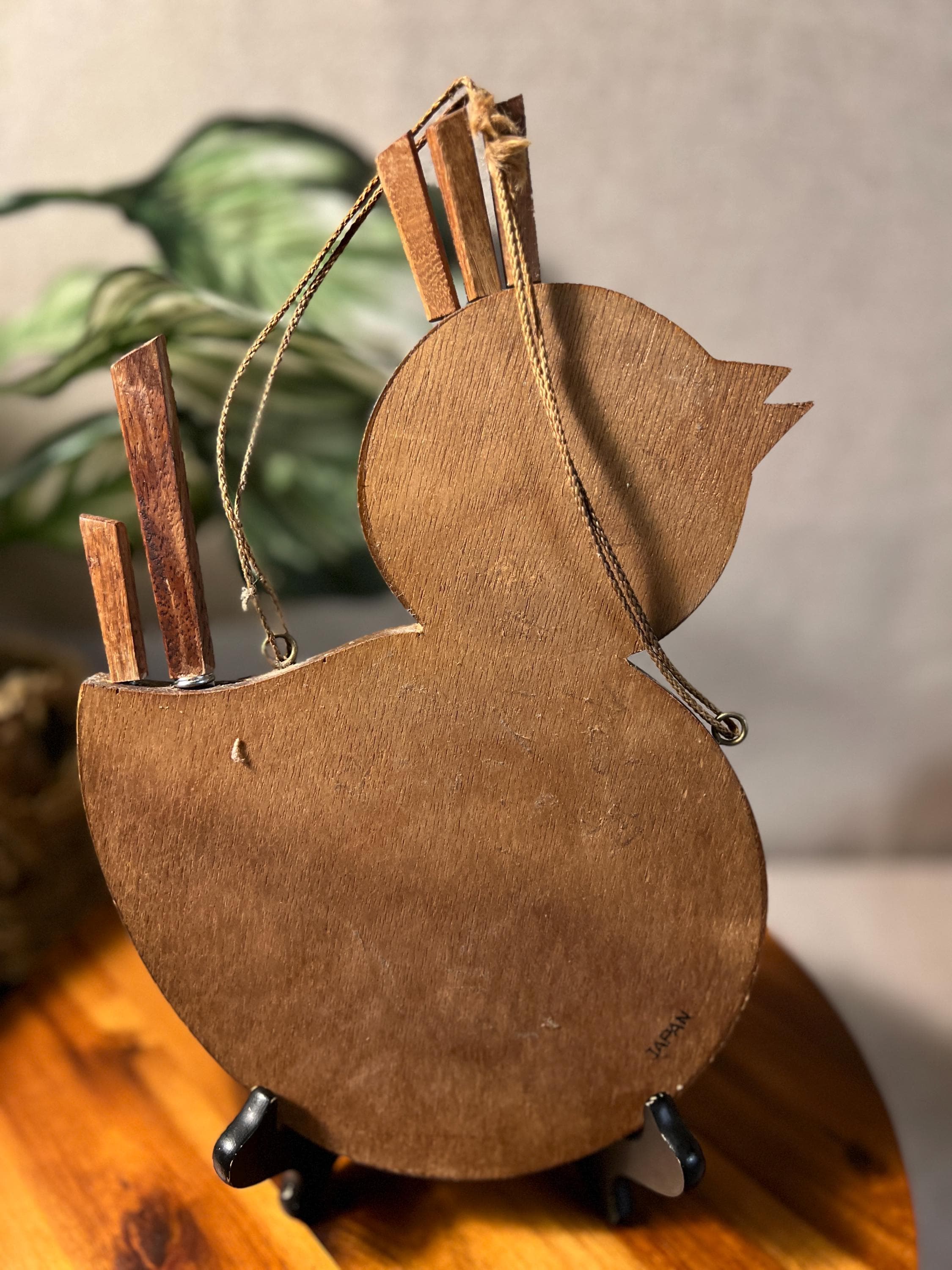 Vtg bird shaped Cheese Bread Cutting Board Wood With Tile made in Japan With Knife and small forks