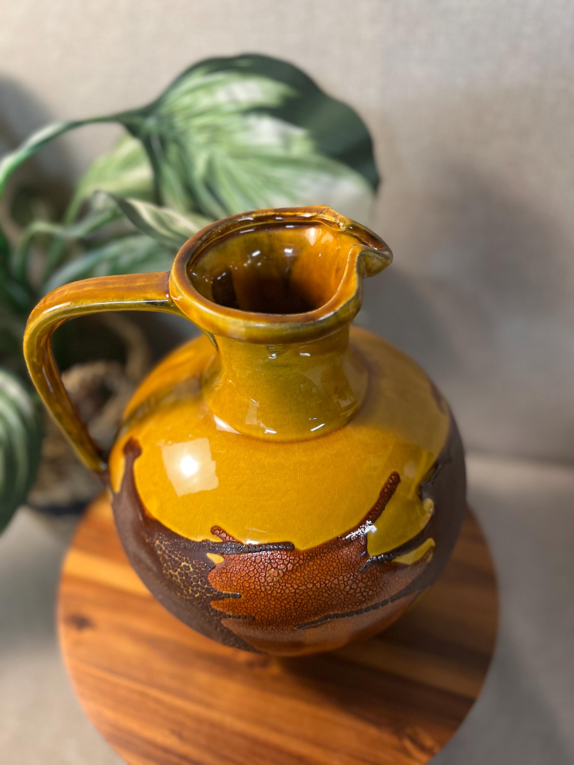 Mid Century Royal Haeger Pottery Earth Wrap Large Jug Pitcher