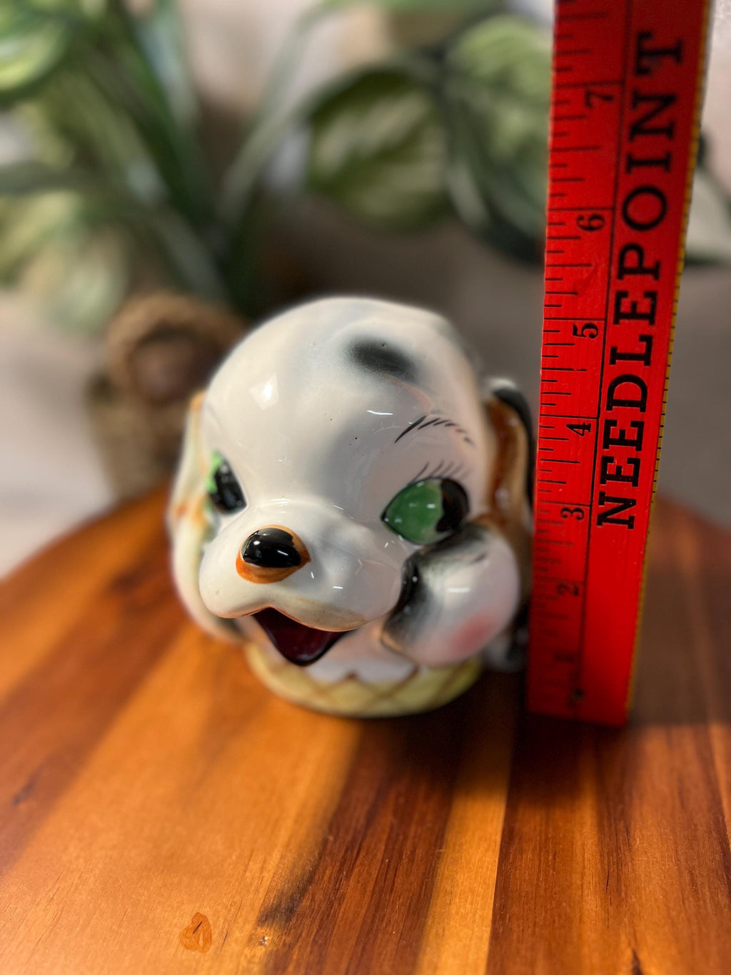 Vintage Chalkware Puppy Dog String Holder 4 1/2" Tall