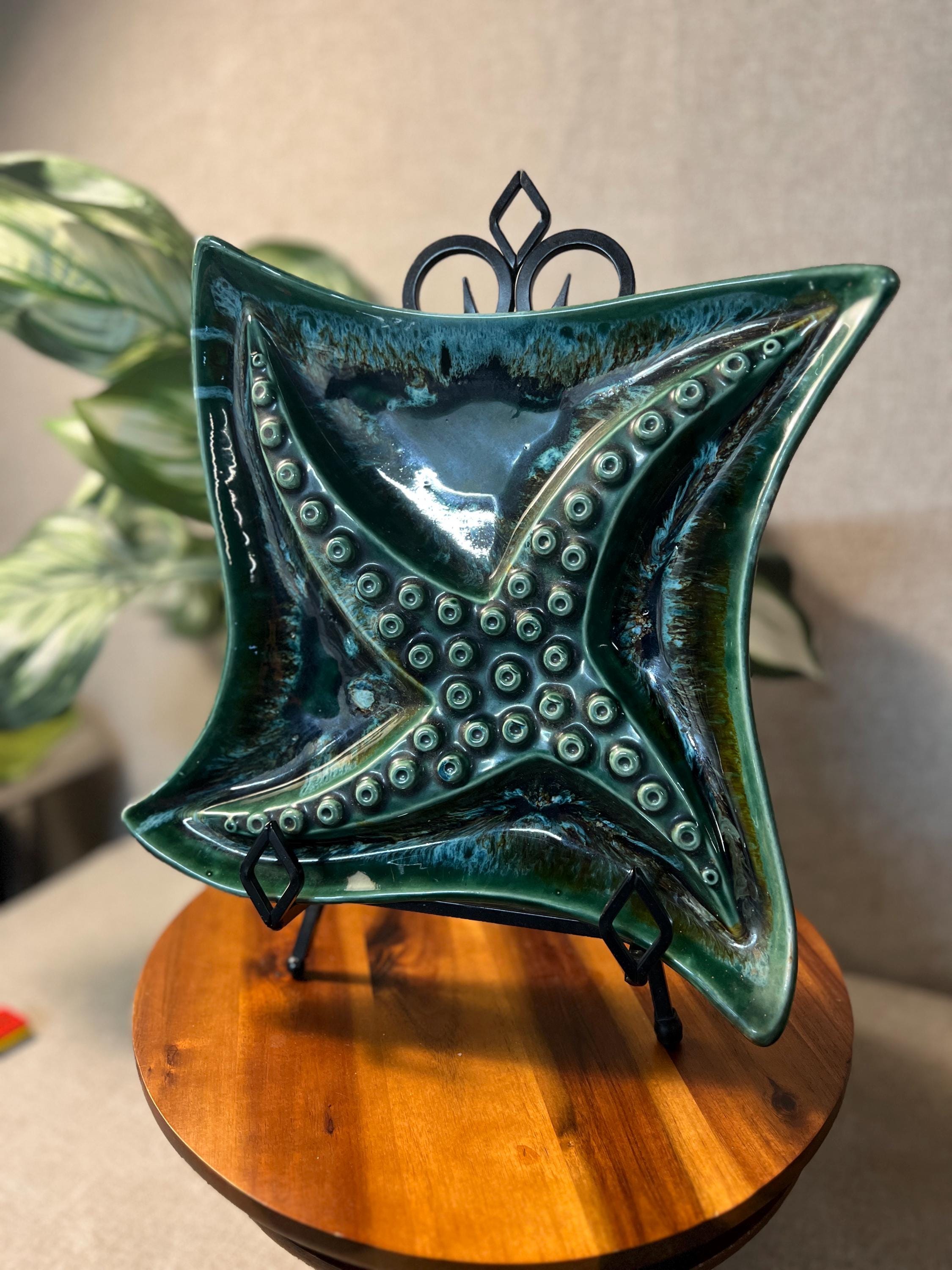 Starfish Plate Green Ceramic  USA 4-Part Divided Serving Dish Vintage