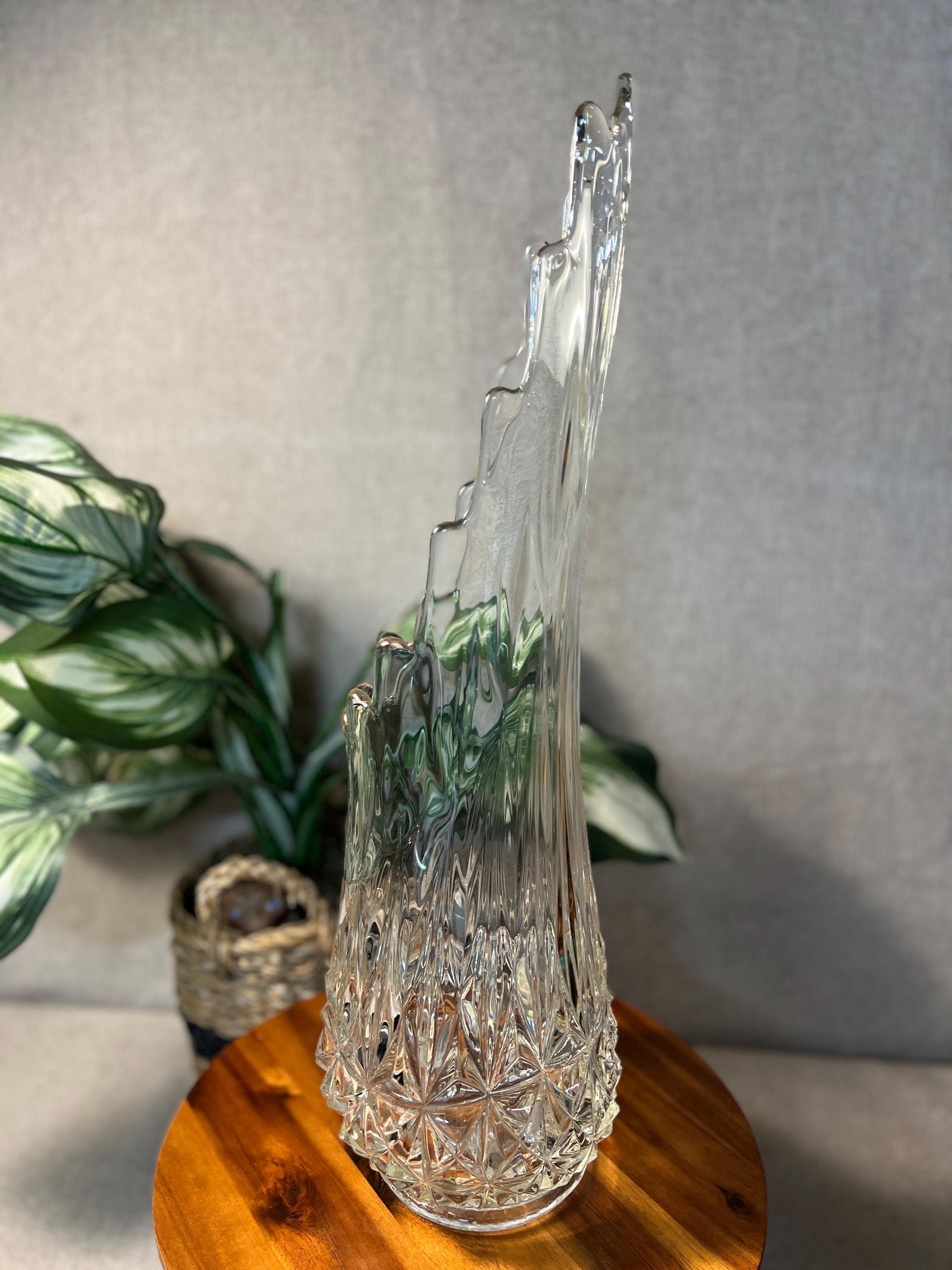 LE Smith Diamond Butt Crystal Swung Glass Vase 21 Chunky