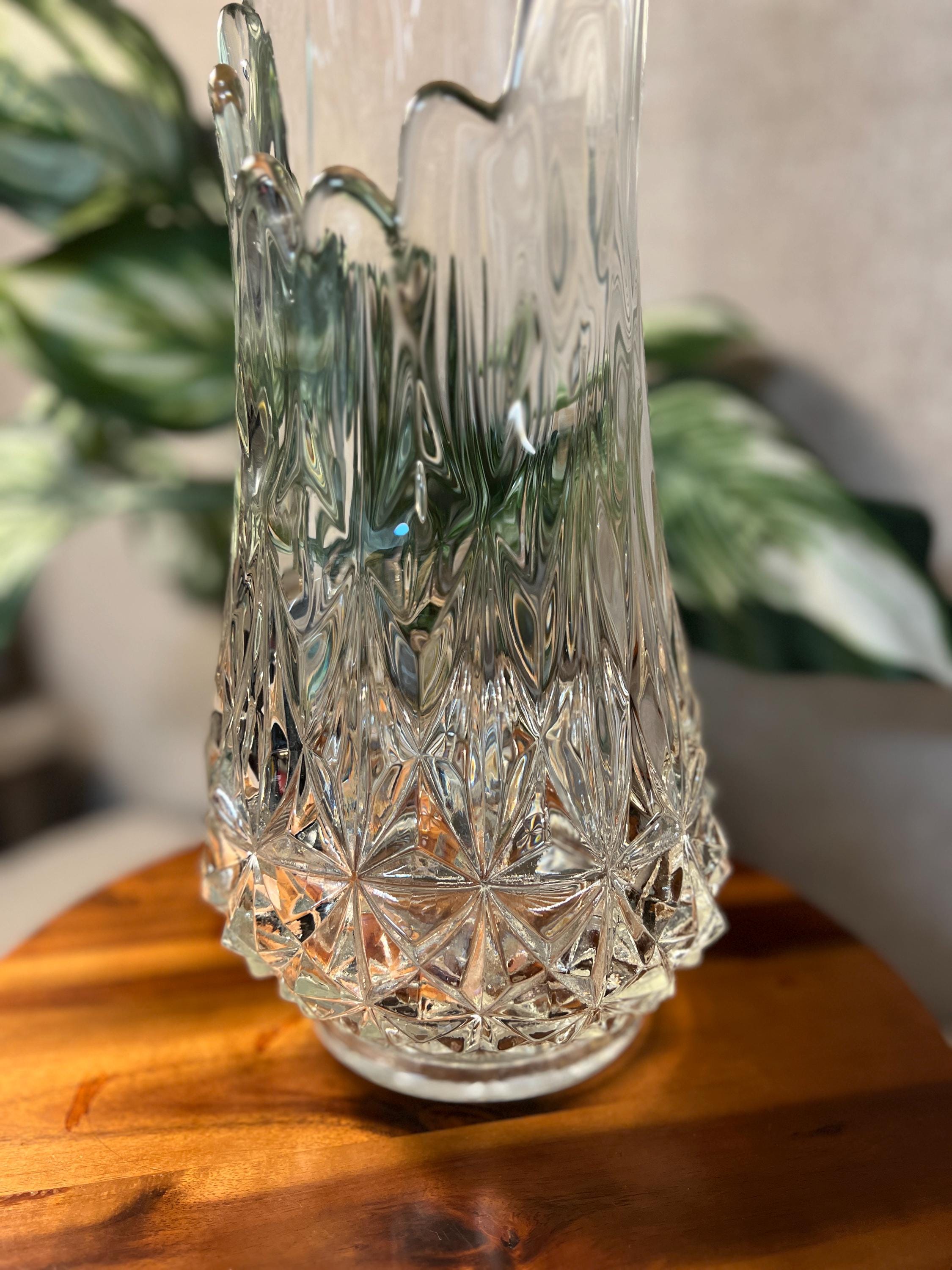 LE Smith Diamond Butt Crystal Swung Glass Vase 21 Chunky