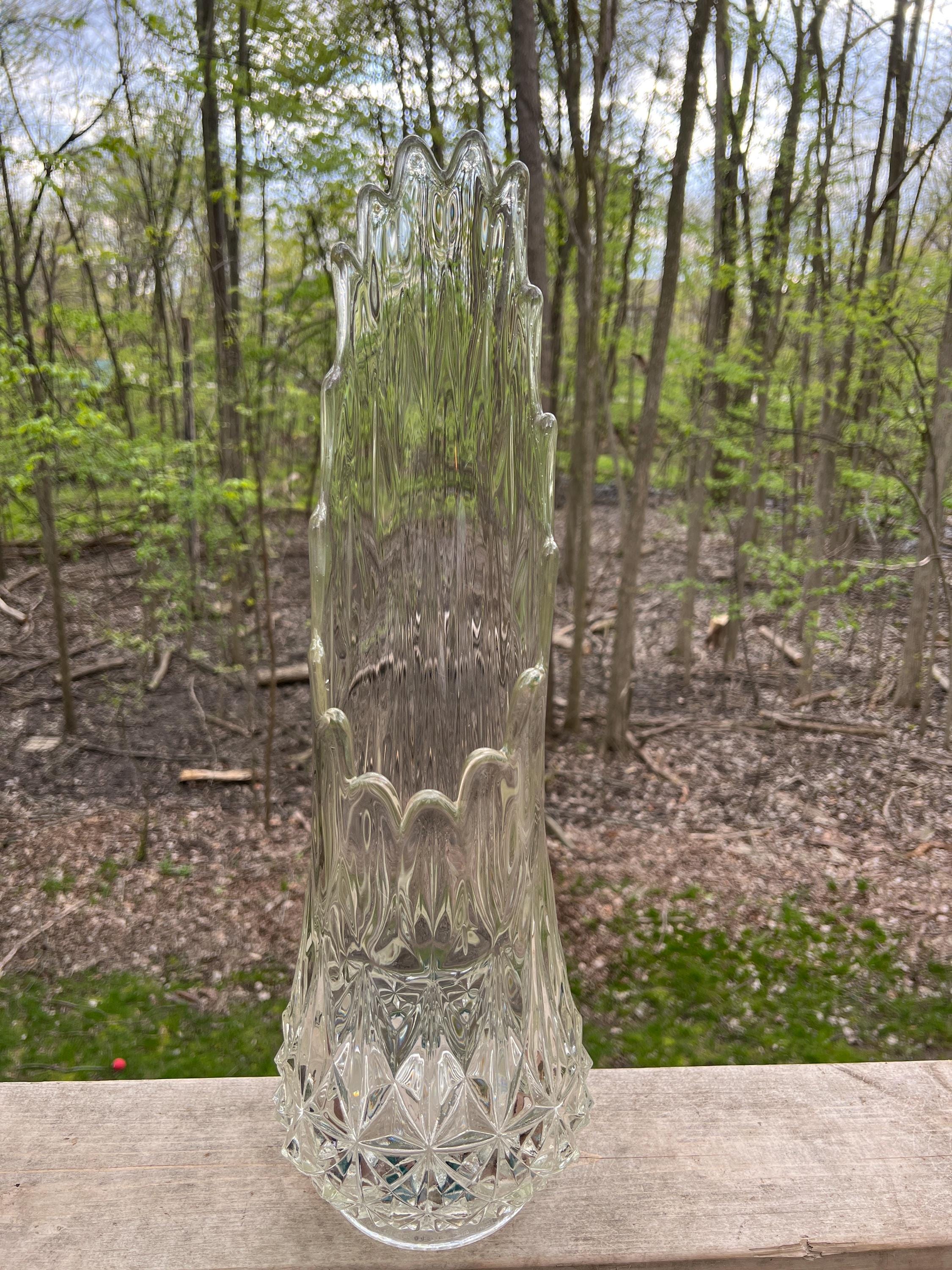 LE Smith Diamond Butt Crystal Swung Glass Vase 21 Chunky