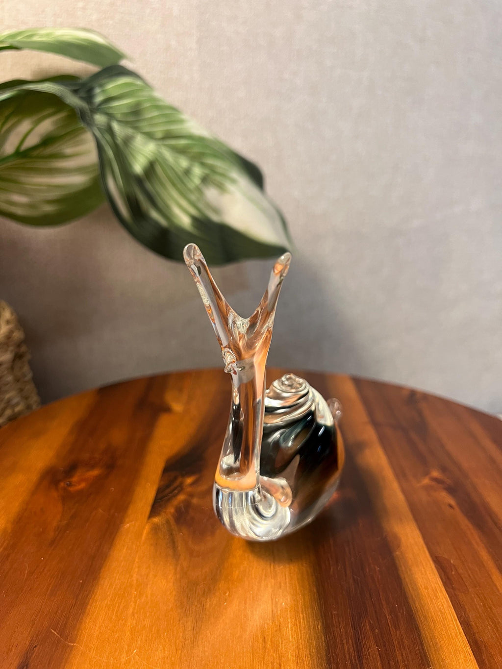 Vintage Silvestri Figurine Snail Glass with black in shell