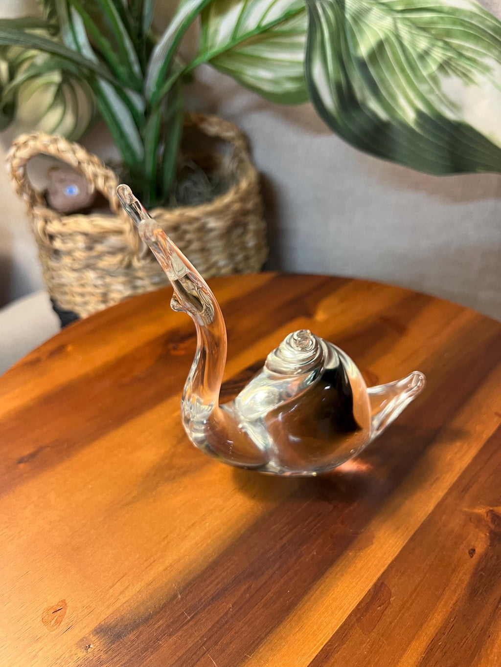 Vintage Silvestri Figurine Snail Glass with black in shell