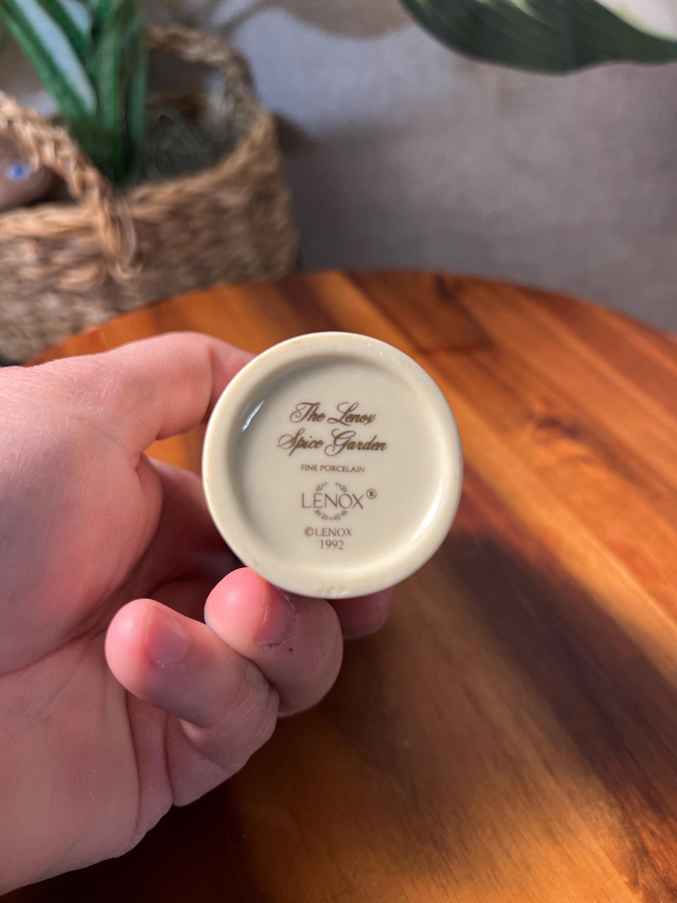 Vintage Thyme The Lenox Spice Garden 1992 Fine Porcelain Spice Jar