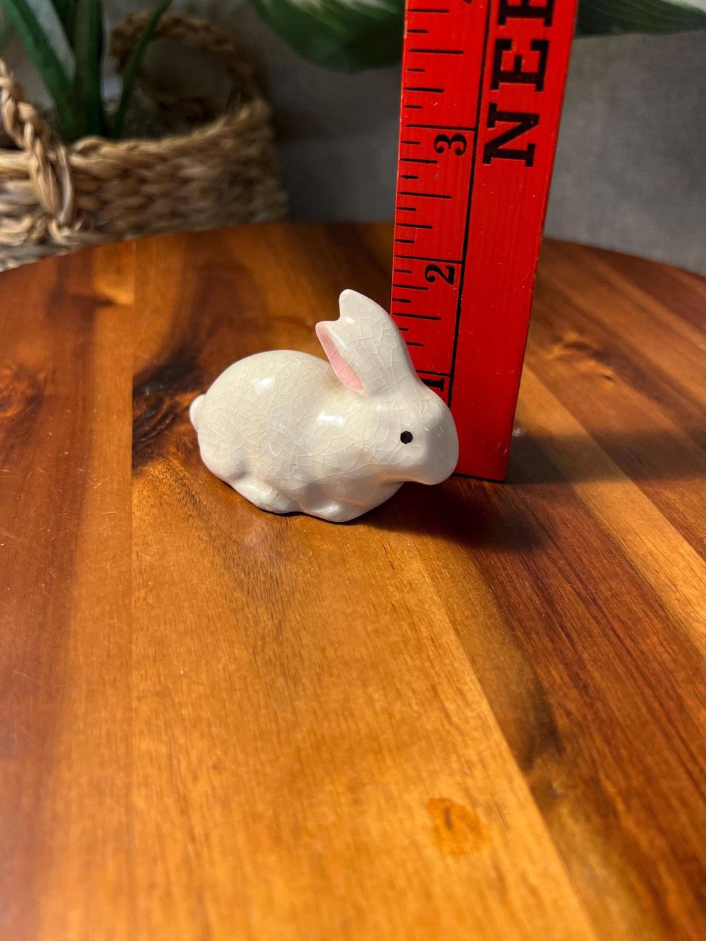 Vintage ceramic bunny rabbit figurine unmarked