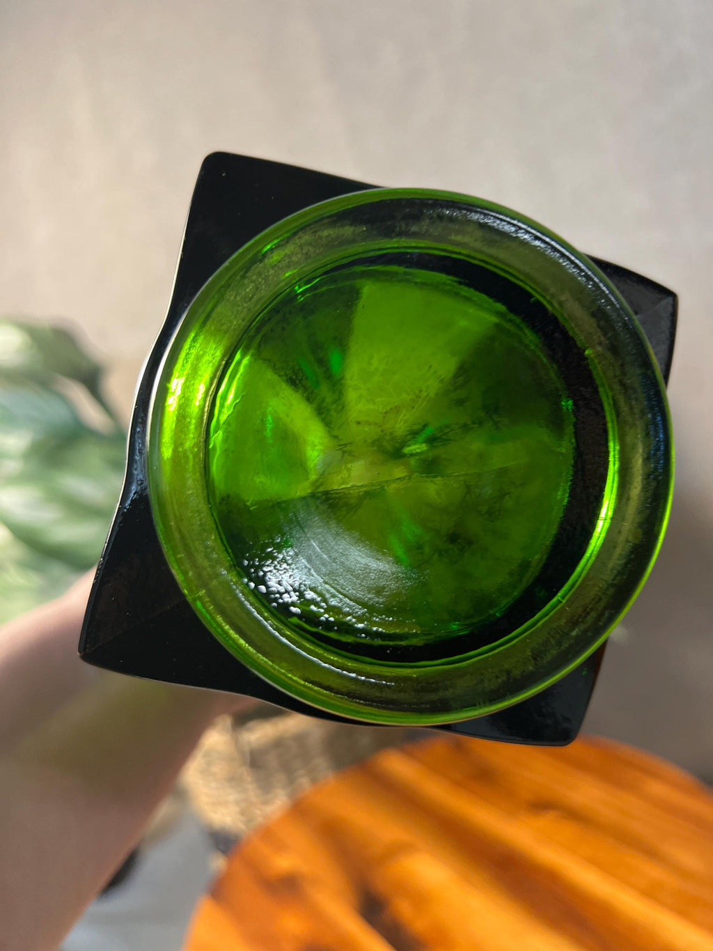LE Smith Four Square 4 Finger Swung Vase Green MCM LE Smith Art Glass 21