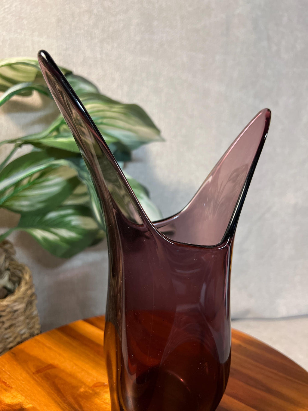 Vintage MCM Viking Split Vase Amethyst Purple Swung Glass