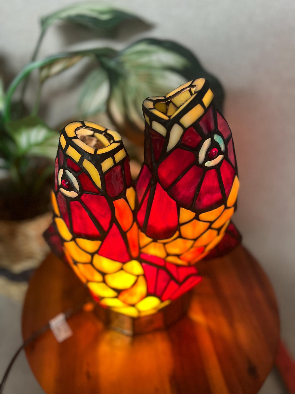 Vintage Tiffany Style Stained Glass Tropical Fishes Table Lamp With Bulb