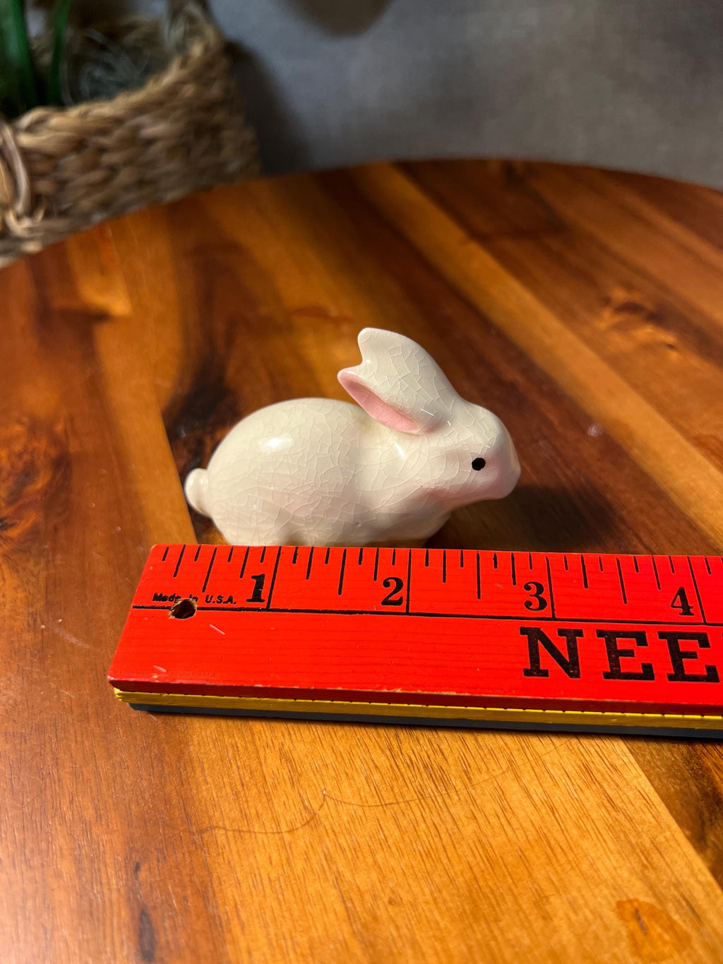 Vintage ceramic bunny rabbit figurine unmarked