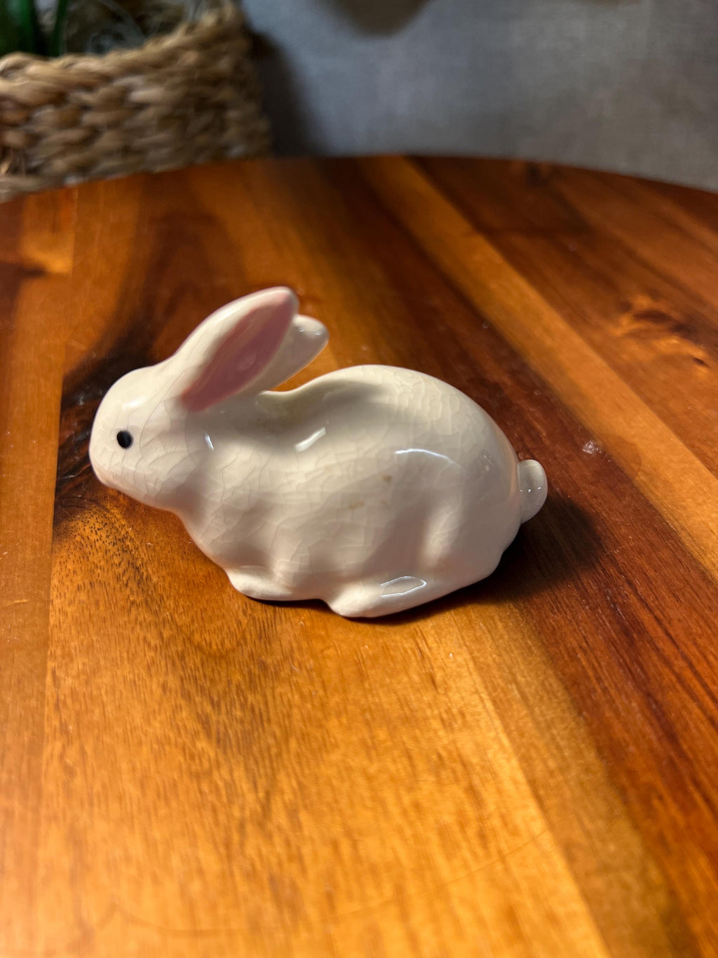 Vintage ceramic bunny rabbit figurine unmarked