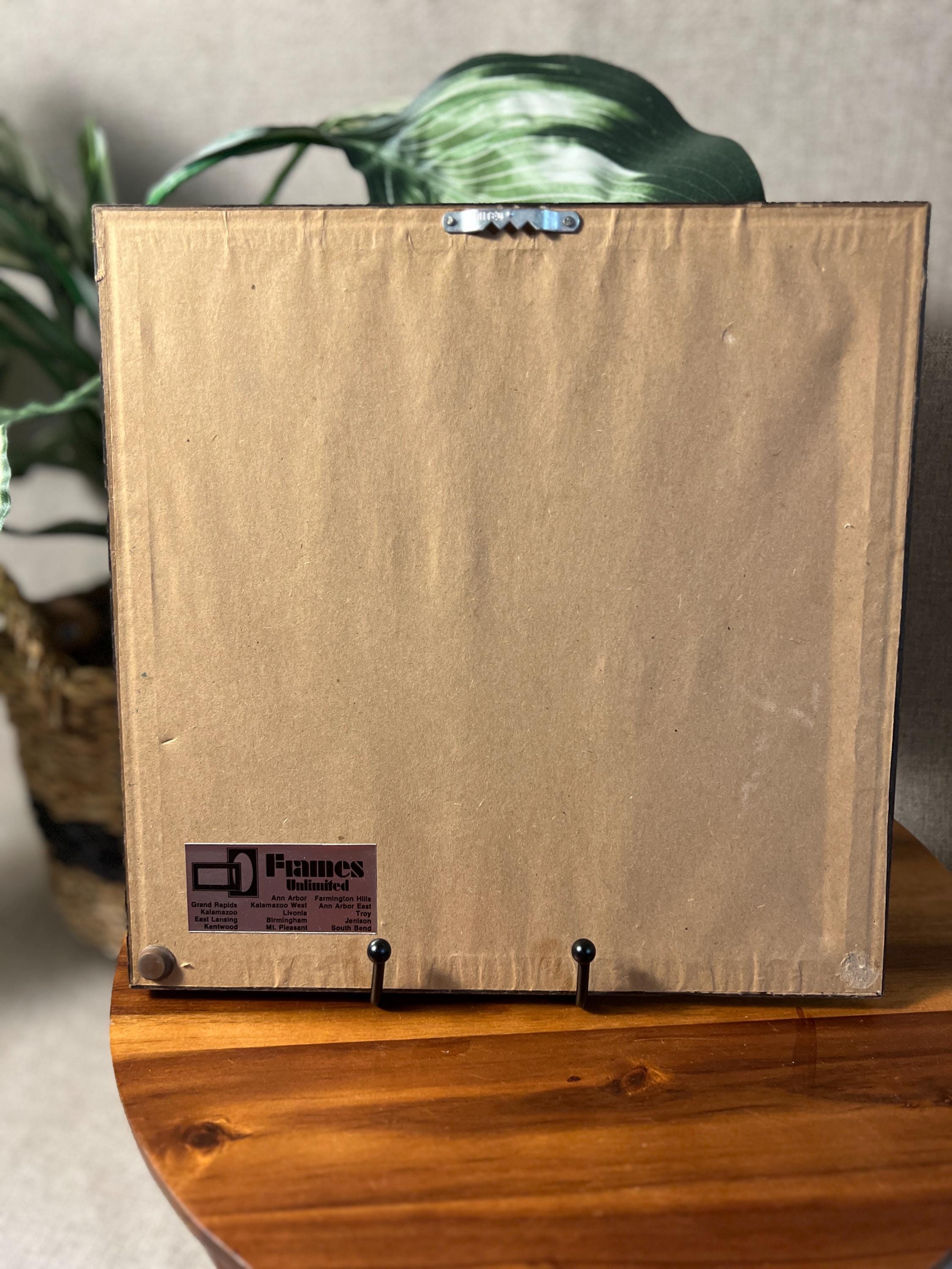 Mr. Rabbit Artist Pro signed by the artist Louvier dated 1984