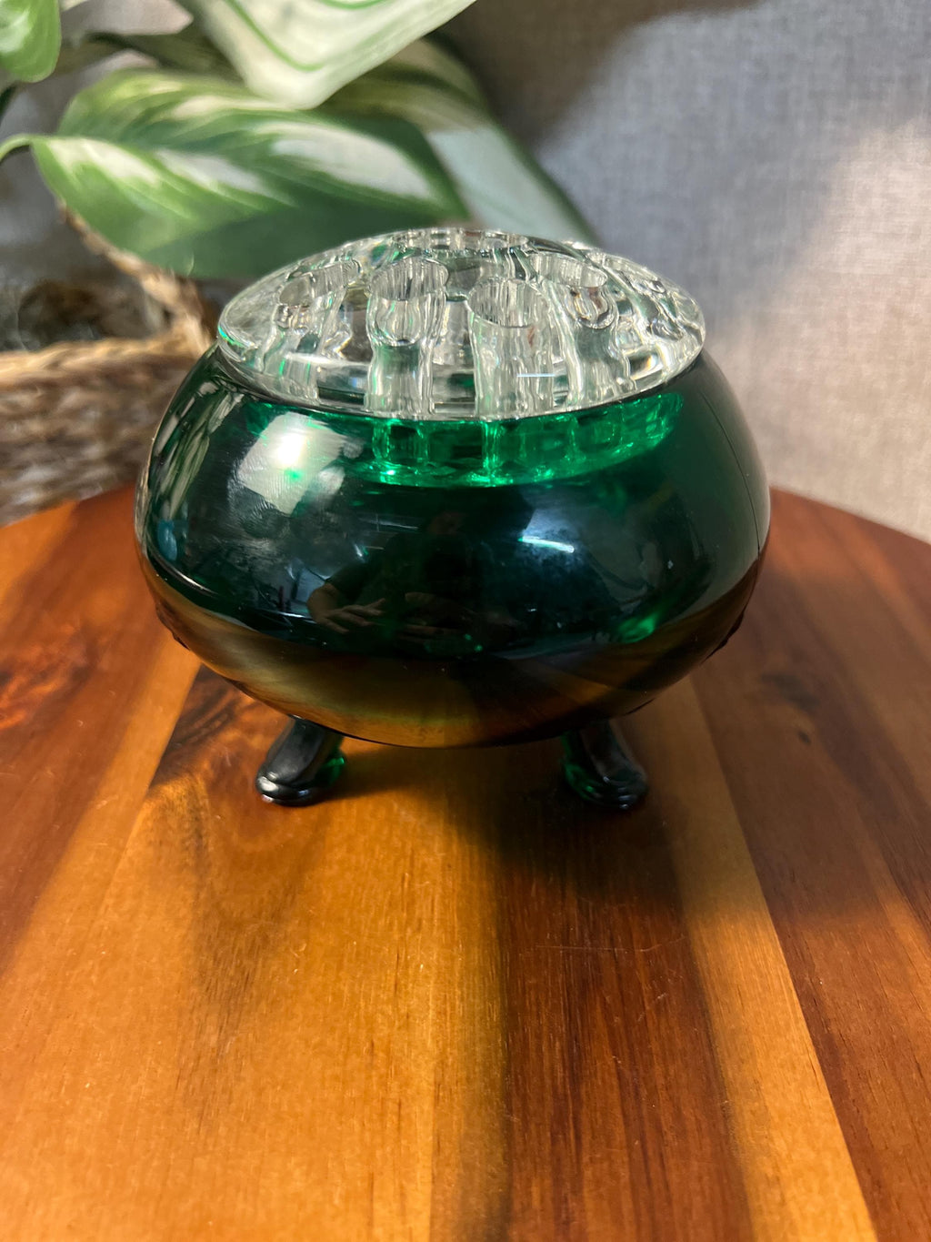 Vintage 1950's Viking Evergreen Flowerlite Frog 4 1/4" with Frog